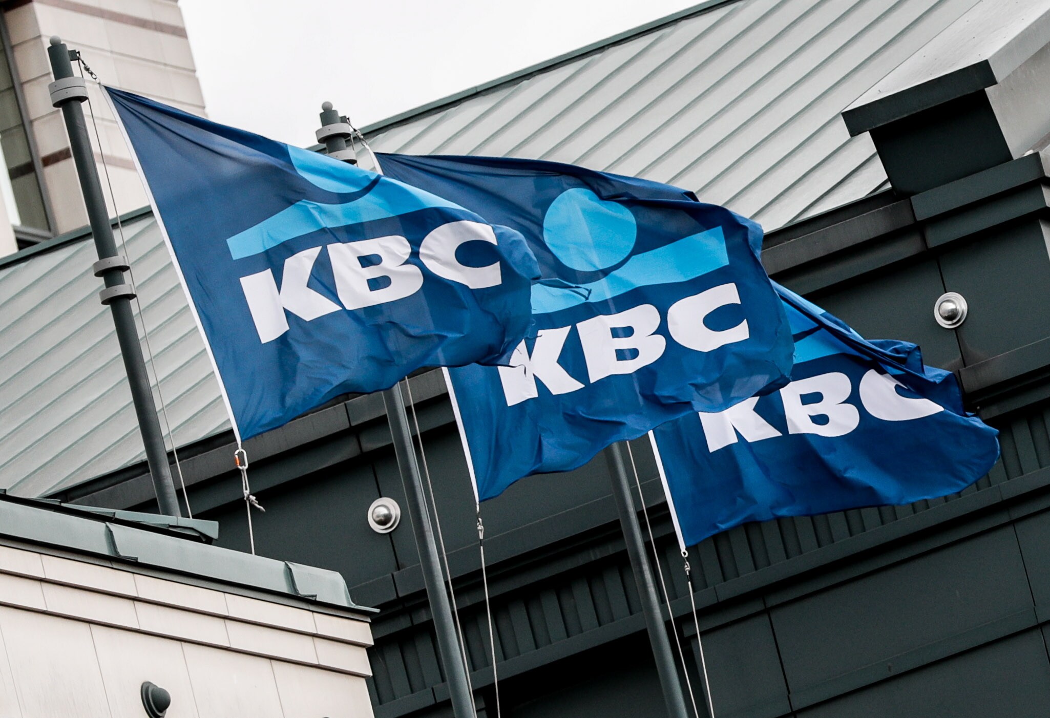 Overleg bij KBC zit muurvast: vakbonden vallen over zondagswerk