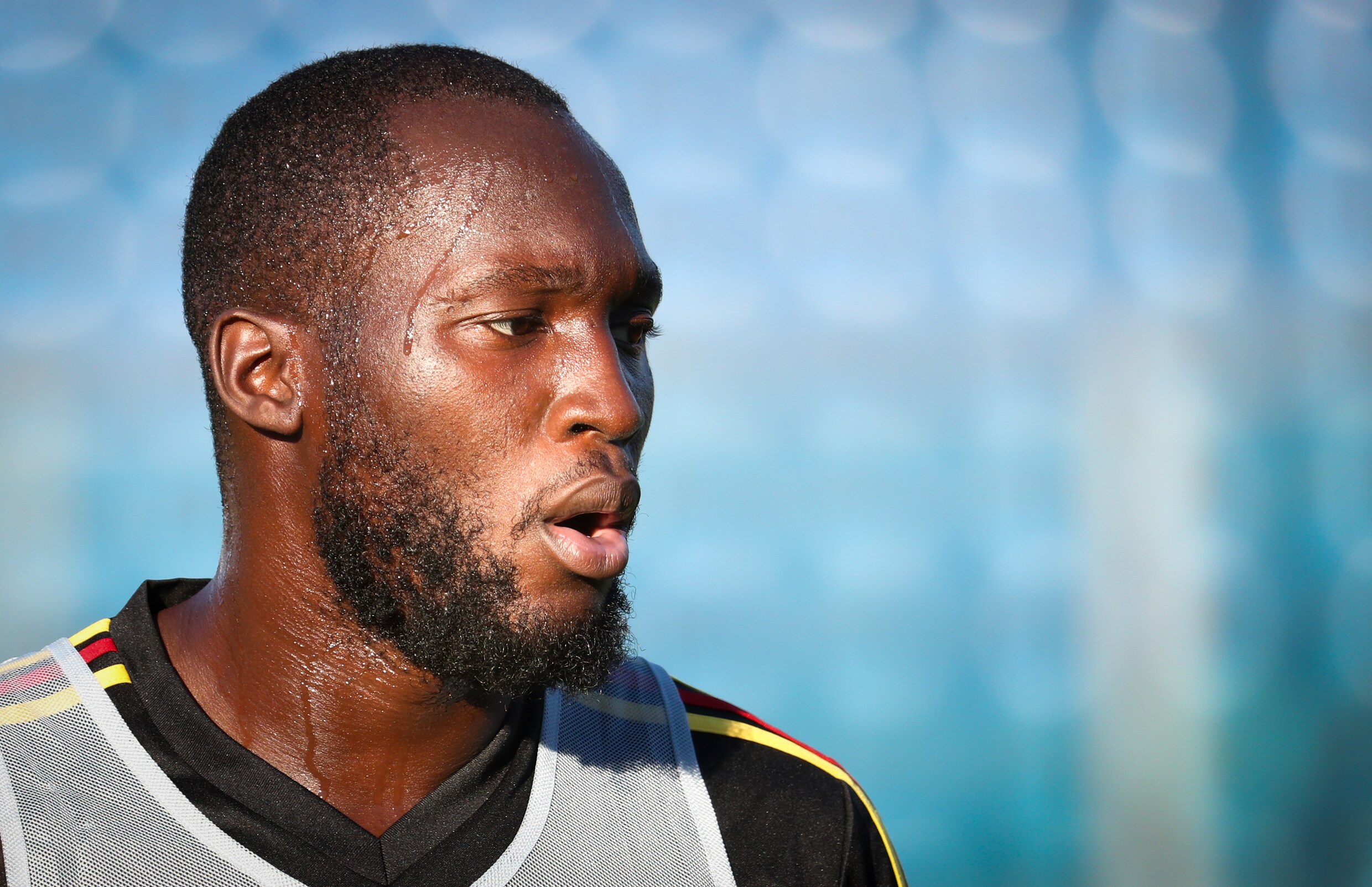 Romelu Lukaku: ‘Of een speler het veld moet verlaten bij racisme? Néén, maar hij moet wél een standpunt innemen’