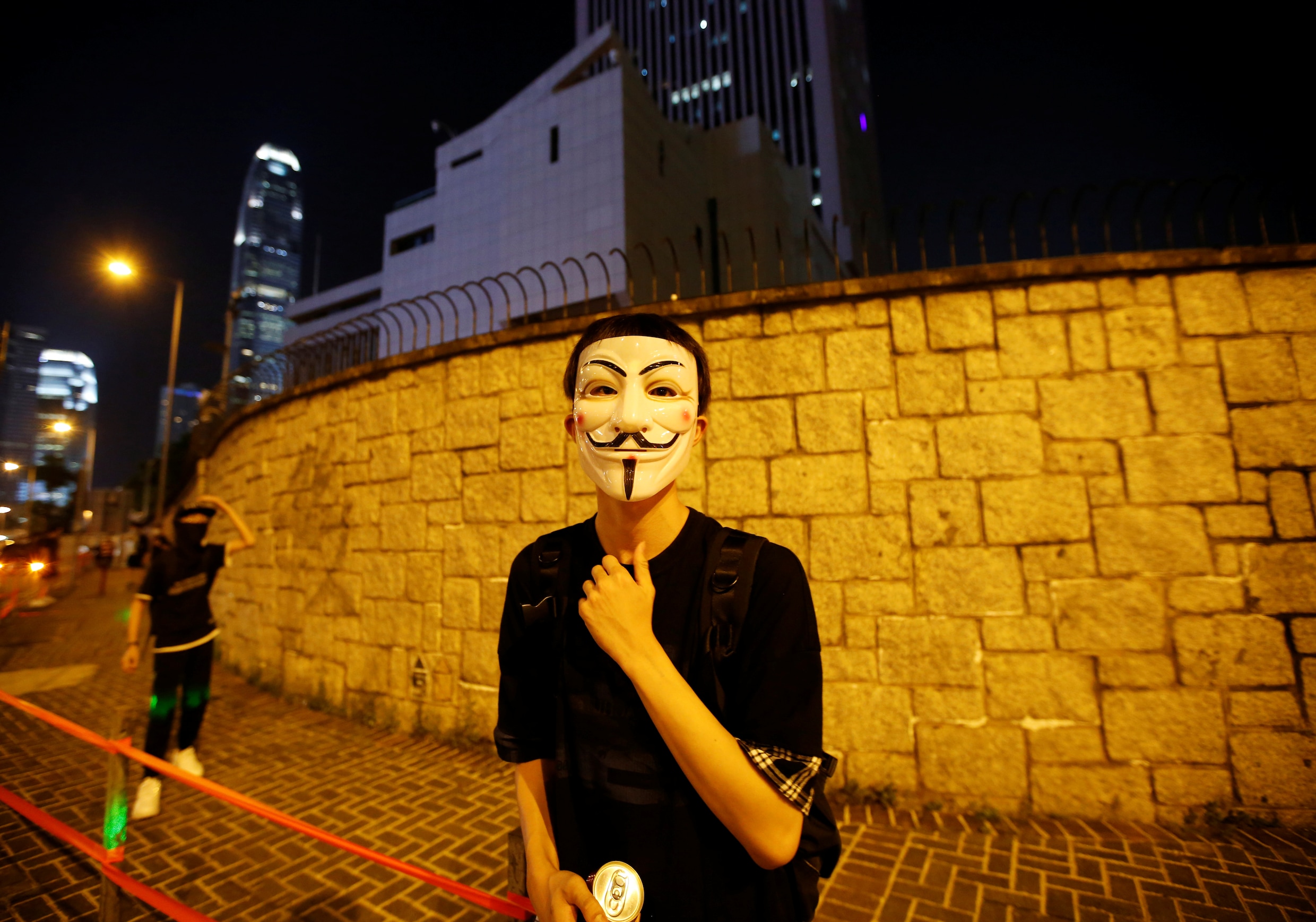 Betoger Hongkong krijgt kogel in borst