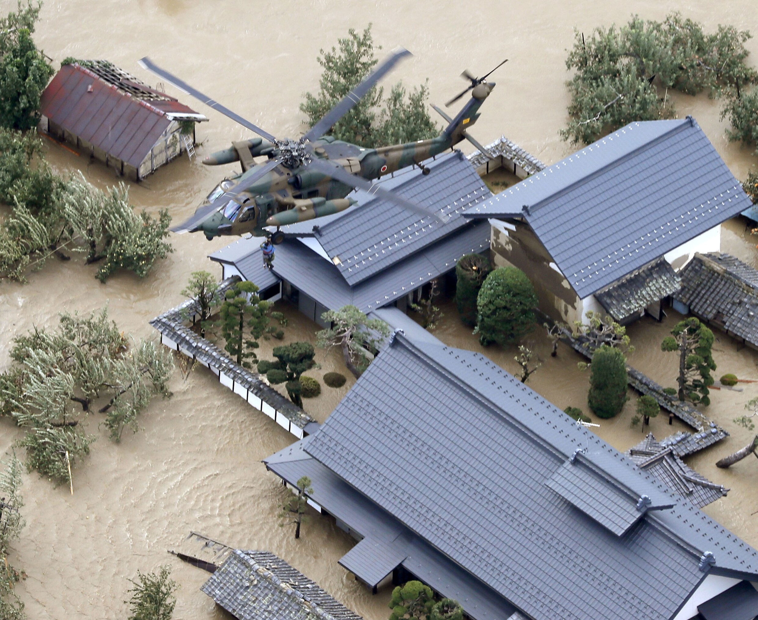 Tyfoon Hagibis raast over Japan: 19 doden en 120 gewonden