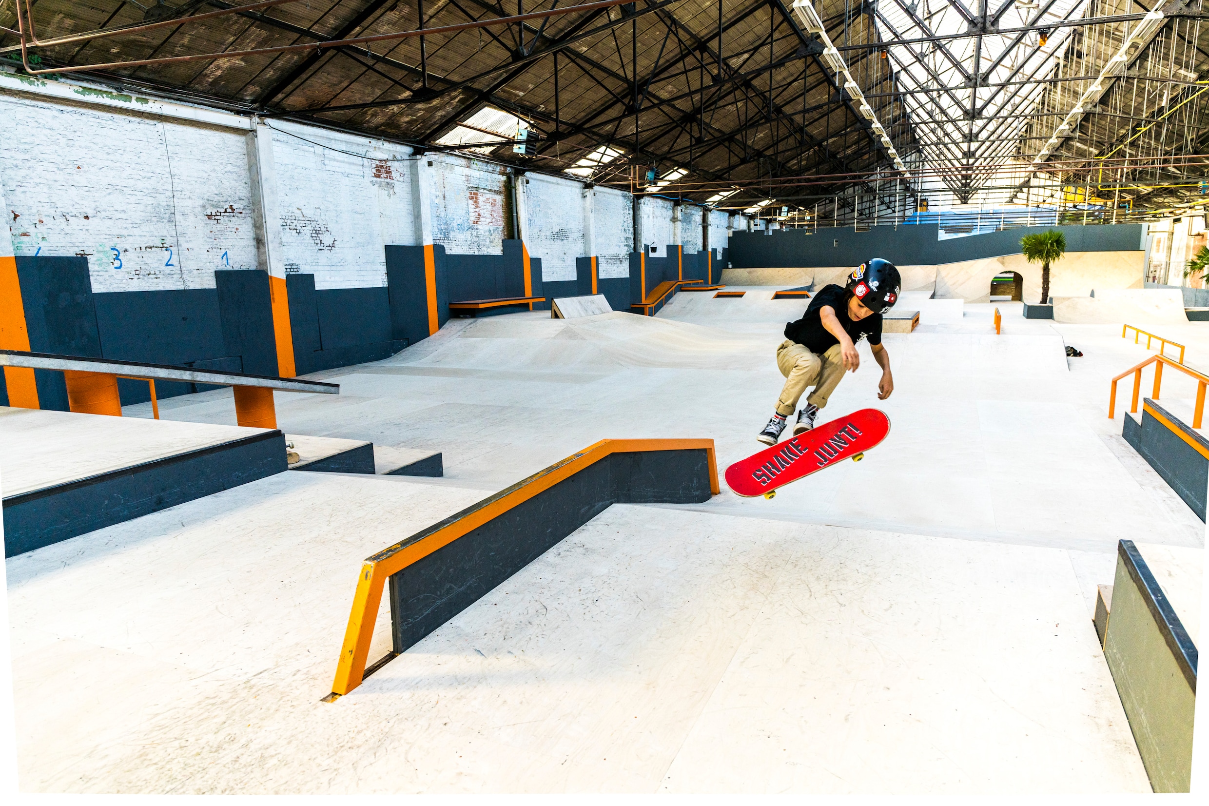 Grootste indoorskatepark van België opent dit weekend de deuren: ‘Skaten is een levensstijl’