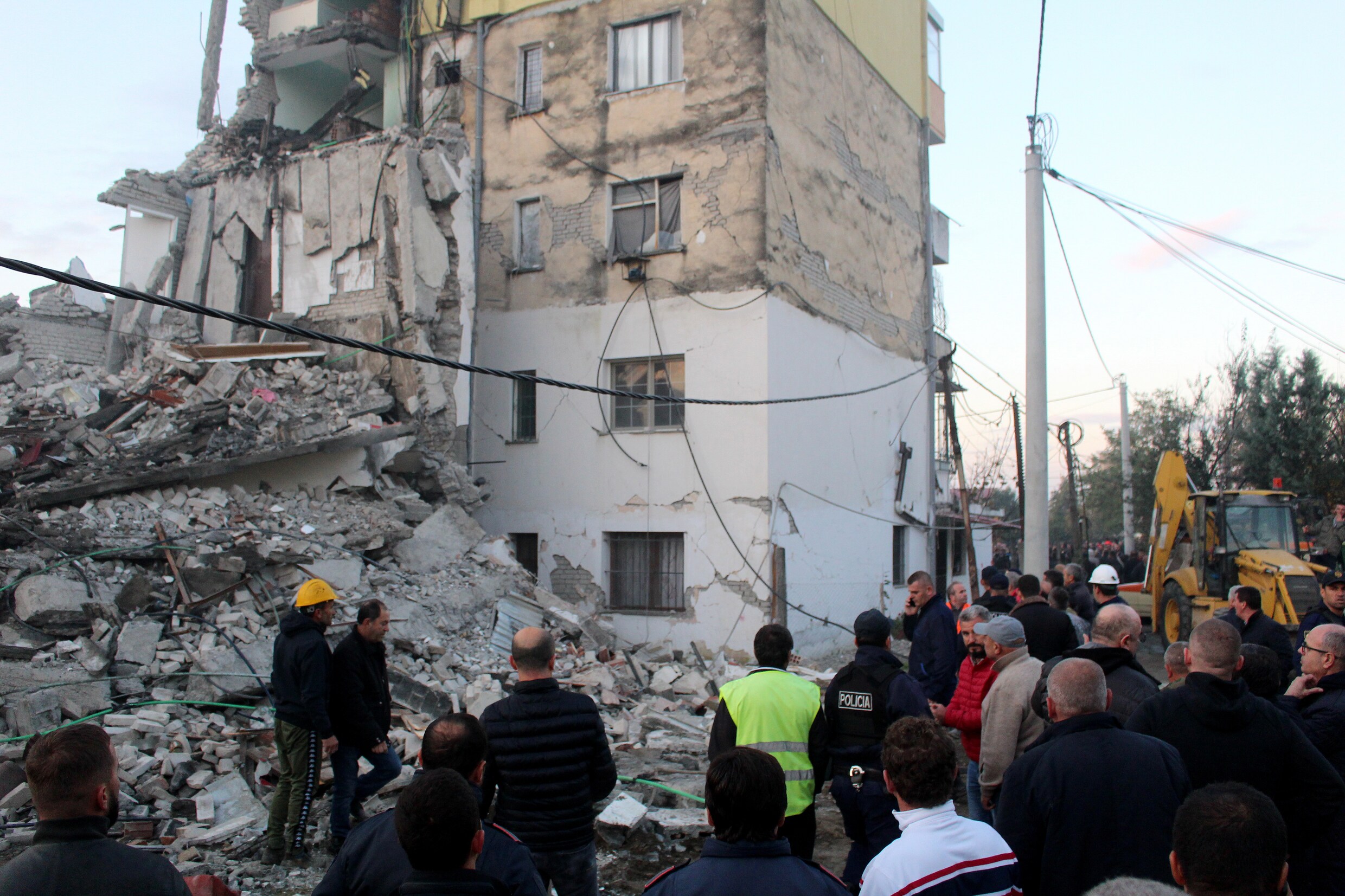 Dodental opgelopen tot 13 na zwaarste aardbeving in decennia in Albanië