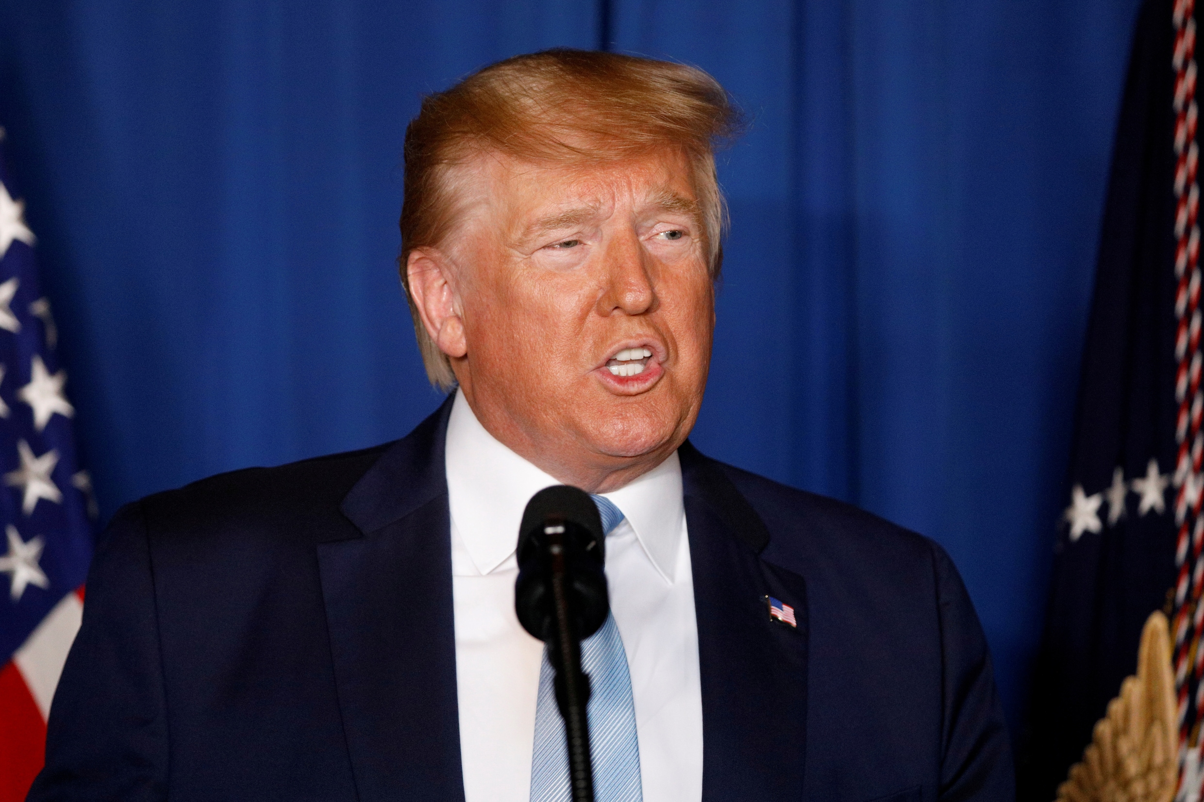 Trump dreigt ‘52 doelen’ te treffen als Iran wraak neemt: ‘We zullen snel en hard toeslaan’