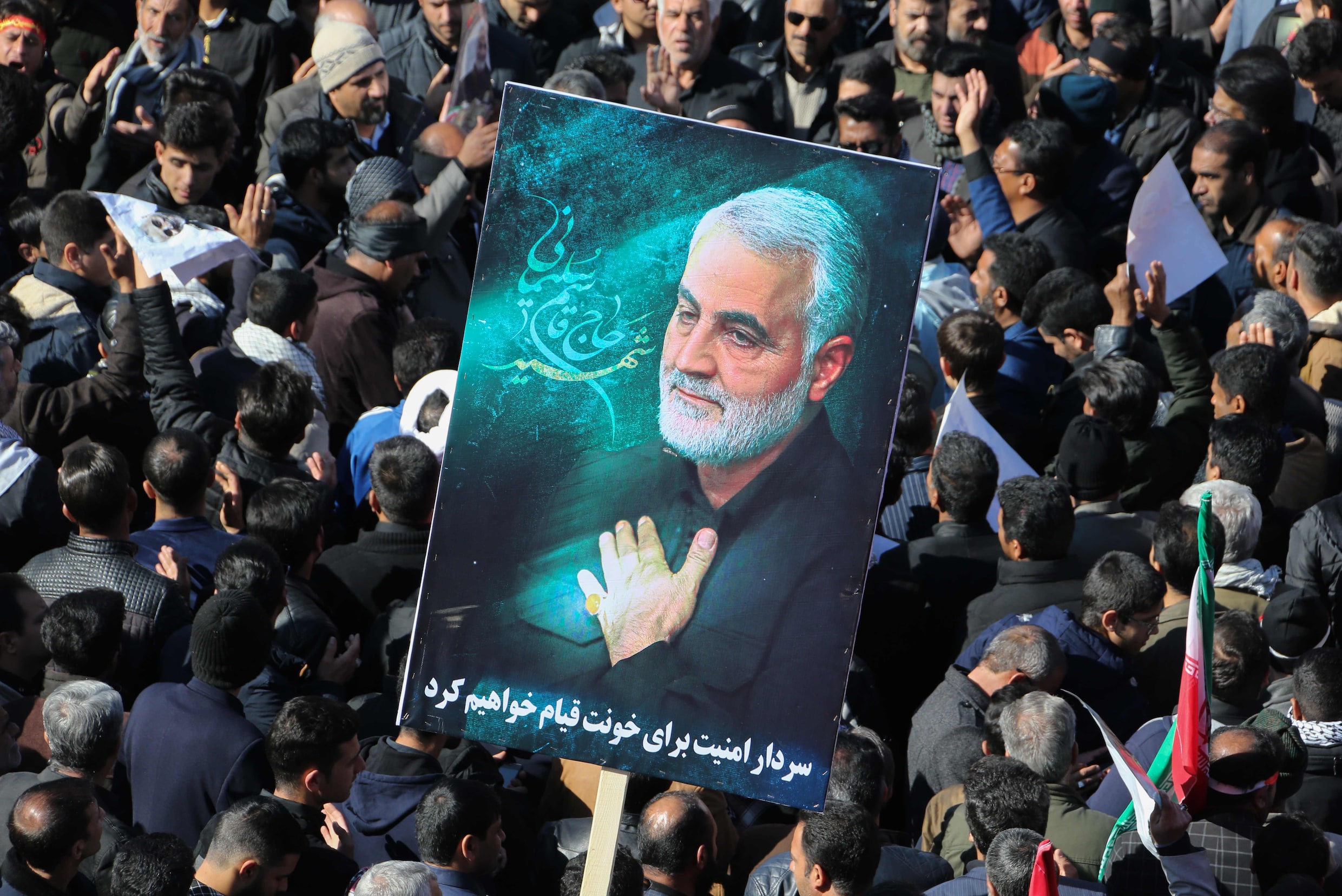 ▶︎ Minstens 50 doden bij tumult tijdens ceremonie voor Iraanse generaal Soleimani, begrafenis uitgesteld