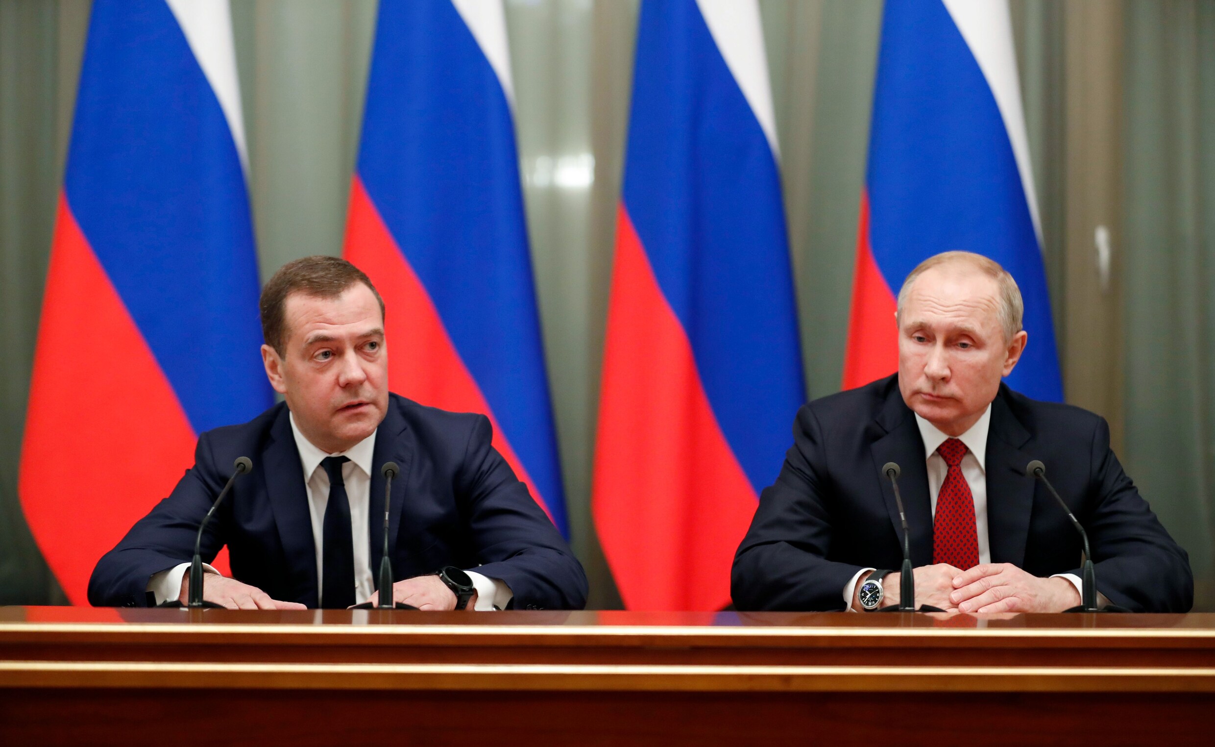 Voltallige Russische regering neemt ontslag, Michail Misjoestin nieuwe premier