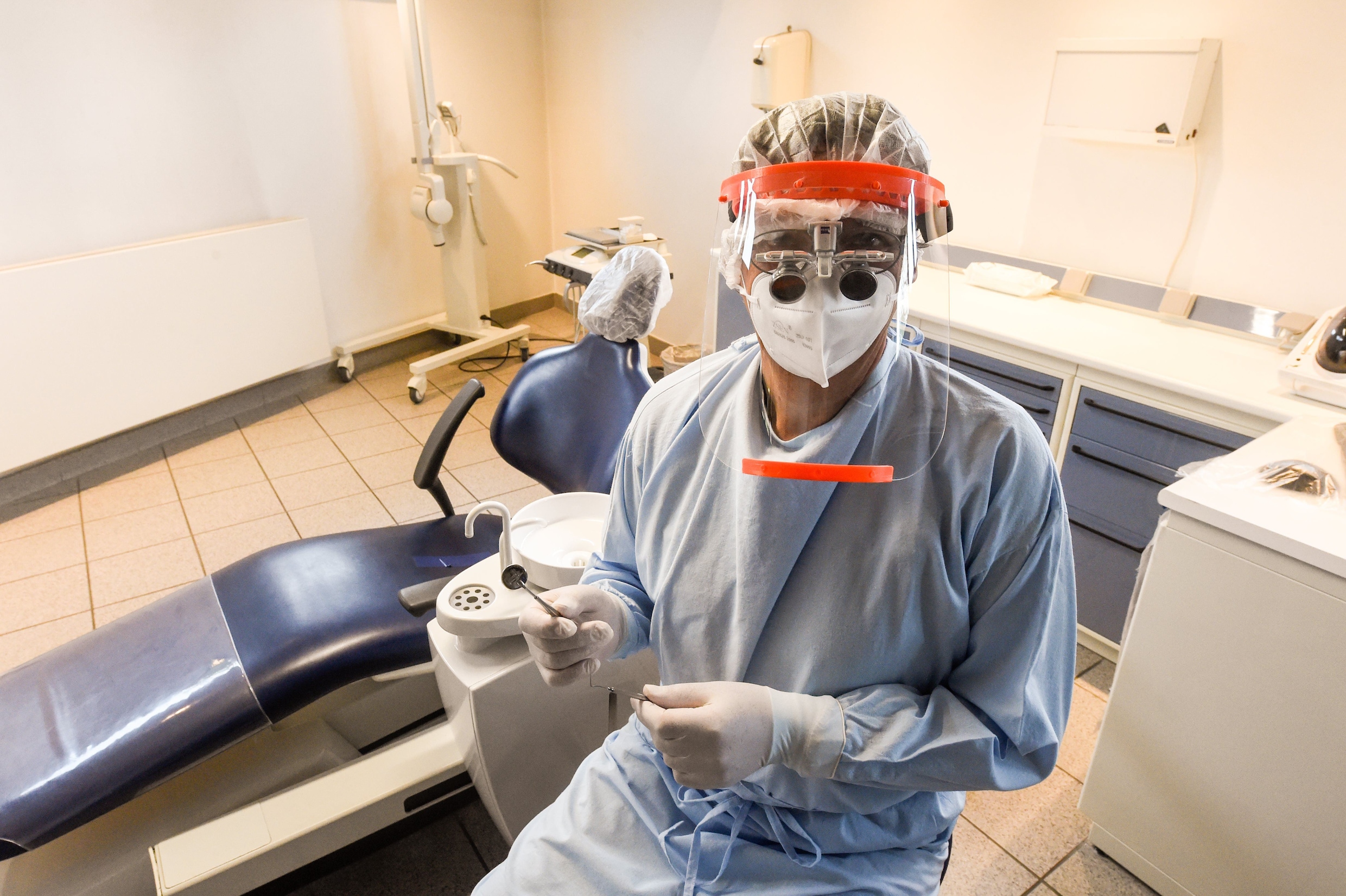 Dokter krijgt 2,5 euro coronacompensatie per consultatie, 20 euro toeslag voor tandarts