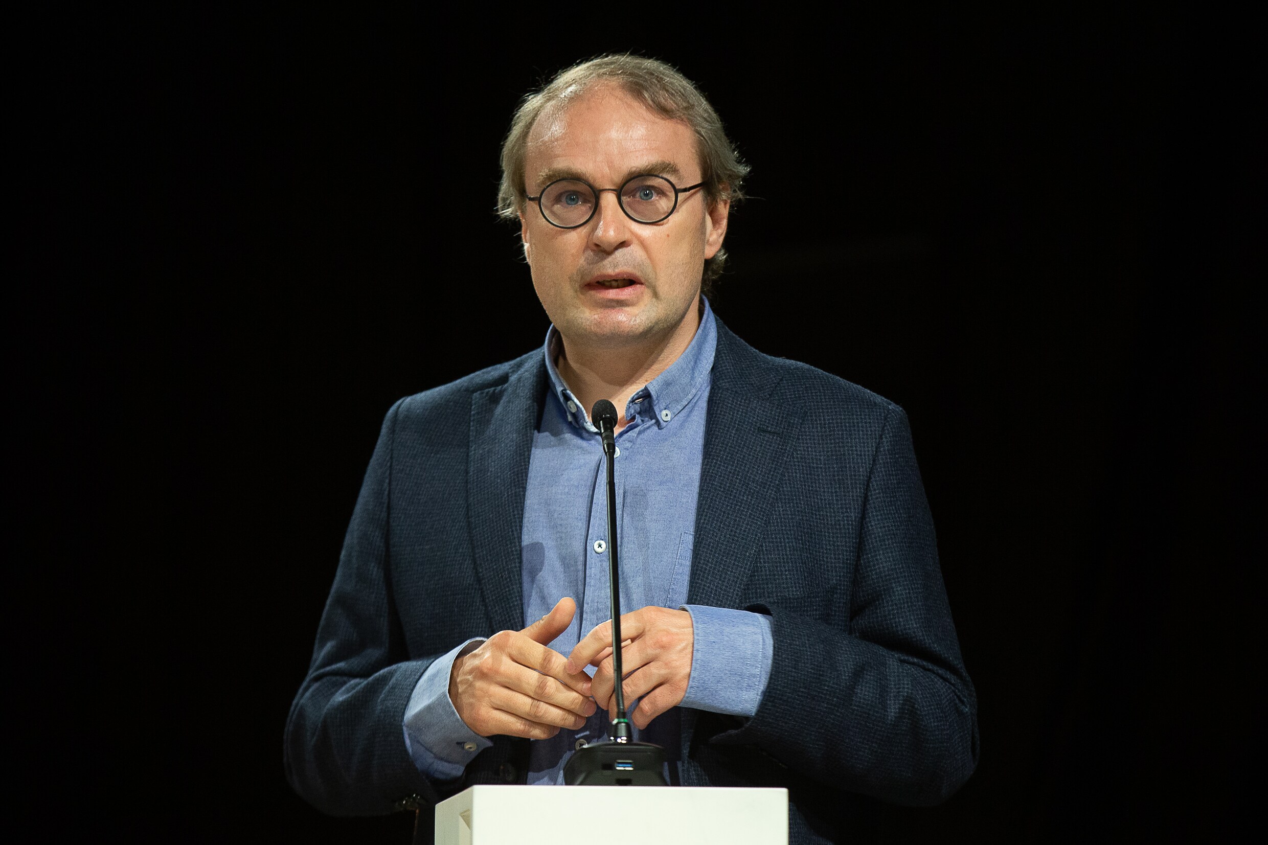 Dit is de nieuwe expertengroep die de regering moet adviseren over haar ...