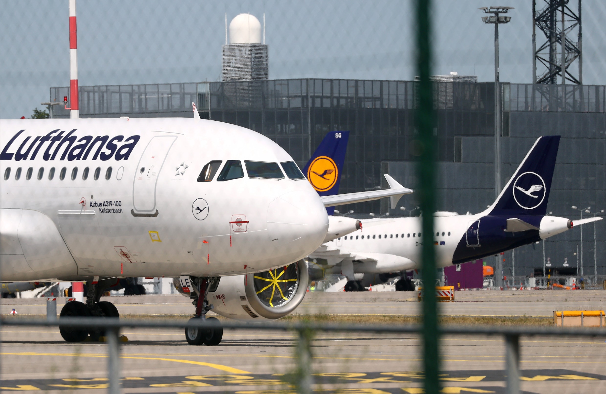 Lufthansa kondigt na miljardenverlies ‘zware herstructurering’ aan