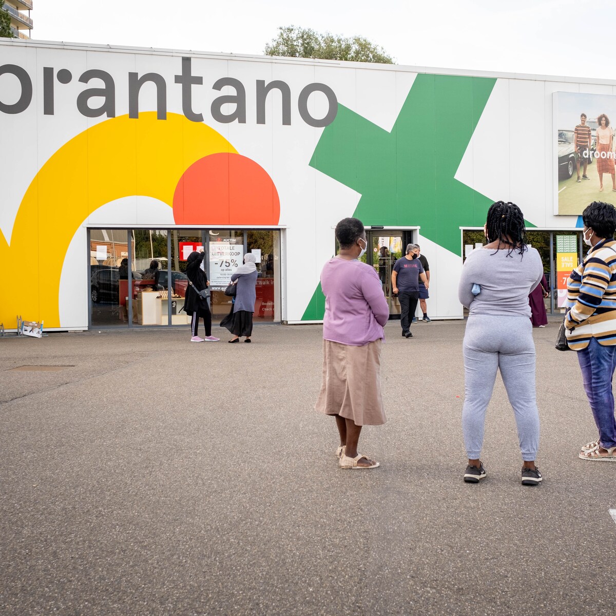 VanHaren Schoenen neemt 43 Brantano winkels in Belgie over De Morgen
