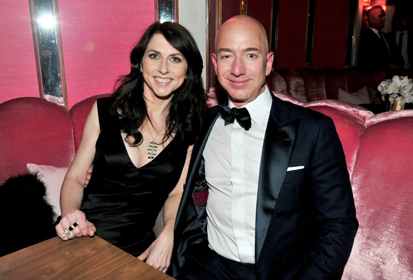 Jeff Bezos sloopt muur van 200 miljard dollar vermogen | De Morgen