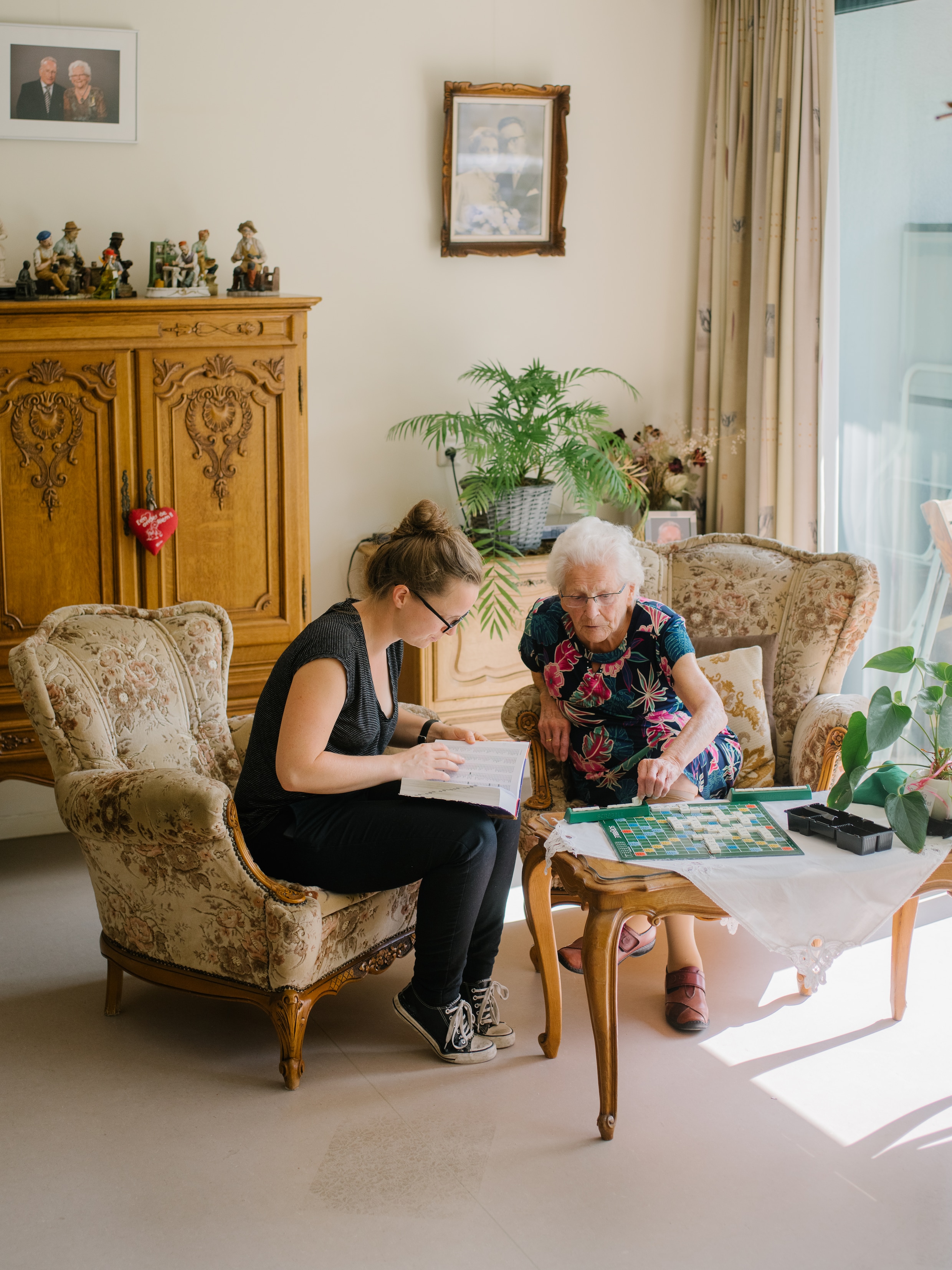 Na de quarantaine: met oma in de bubbel | De Morgen