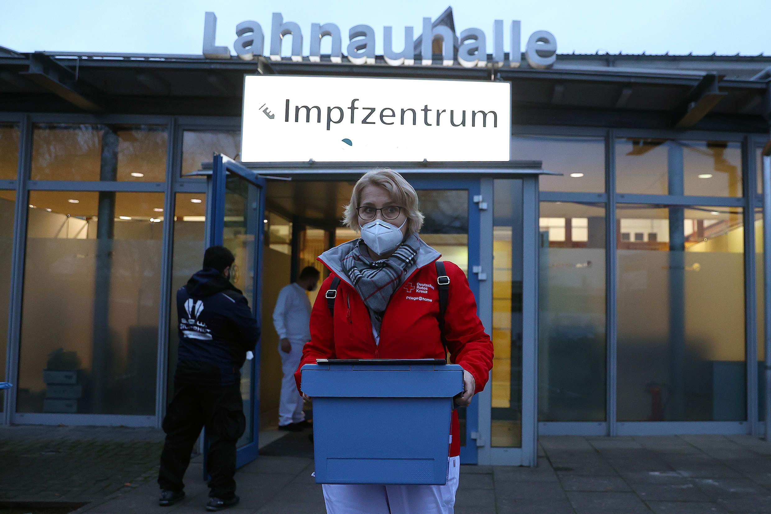 Duitsland koopt 30 miljoen eigen vaccins aan: soloslim wekt wrevel