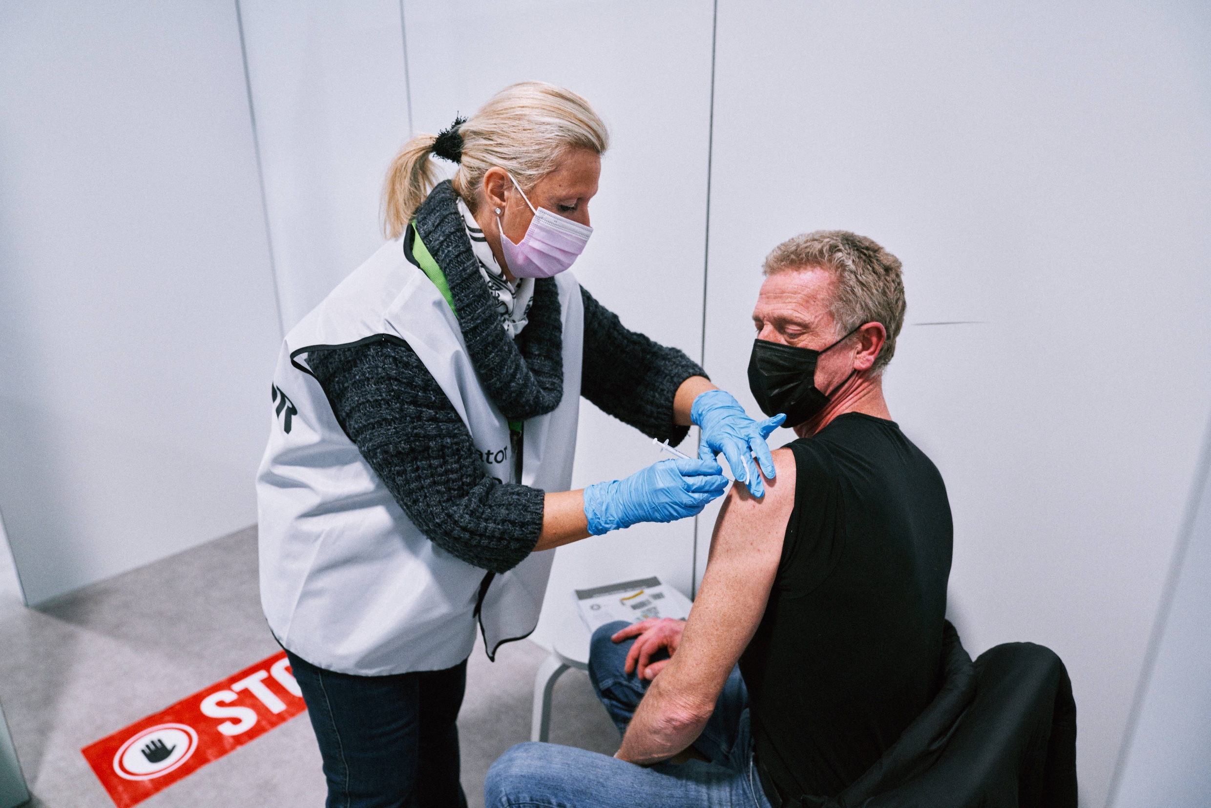 België voert leeftijdslimiet in voor Johnson &amp; Johnson-vaccin: wat betekent dat voor u?