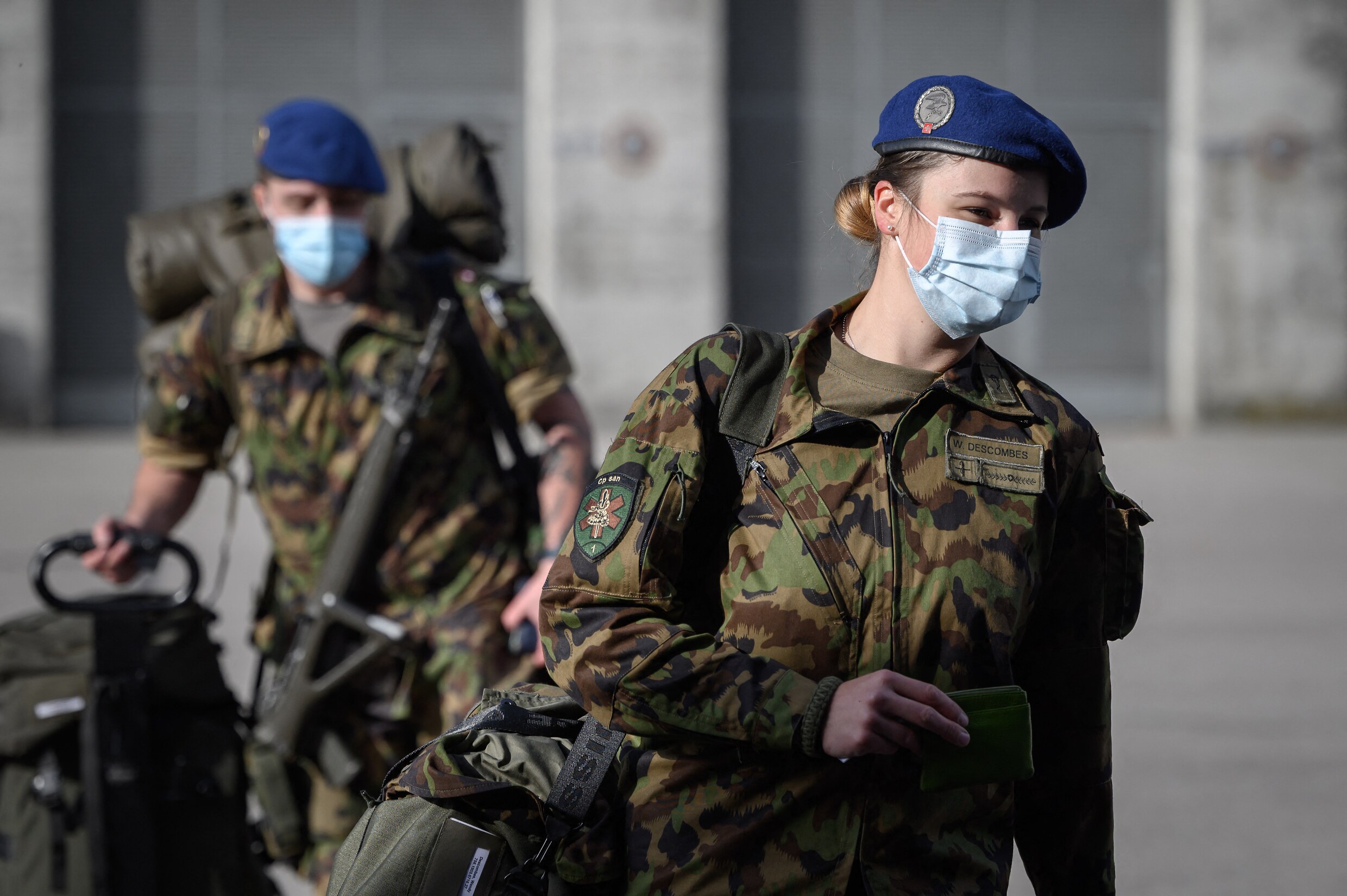 Vrouwen in het Zwitsers leger hoeven geen mannenondergoed meer te dragen