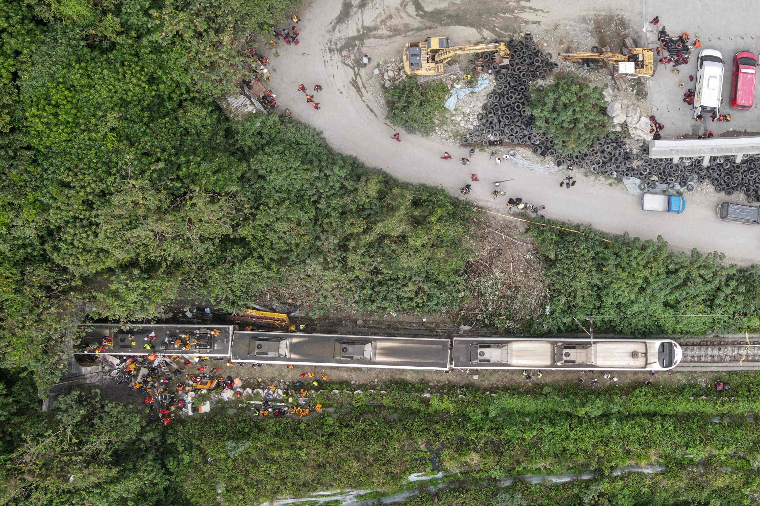 Tenminste 51 slachtoffers bij dodelijkste treinongeluk in decennia in Taiwan