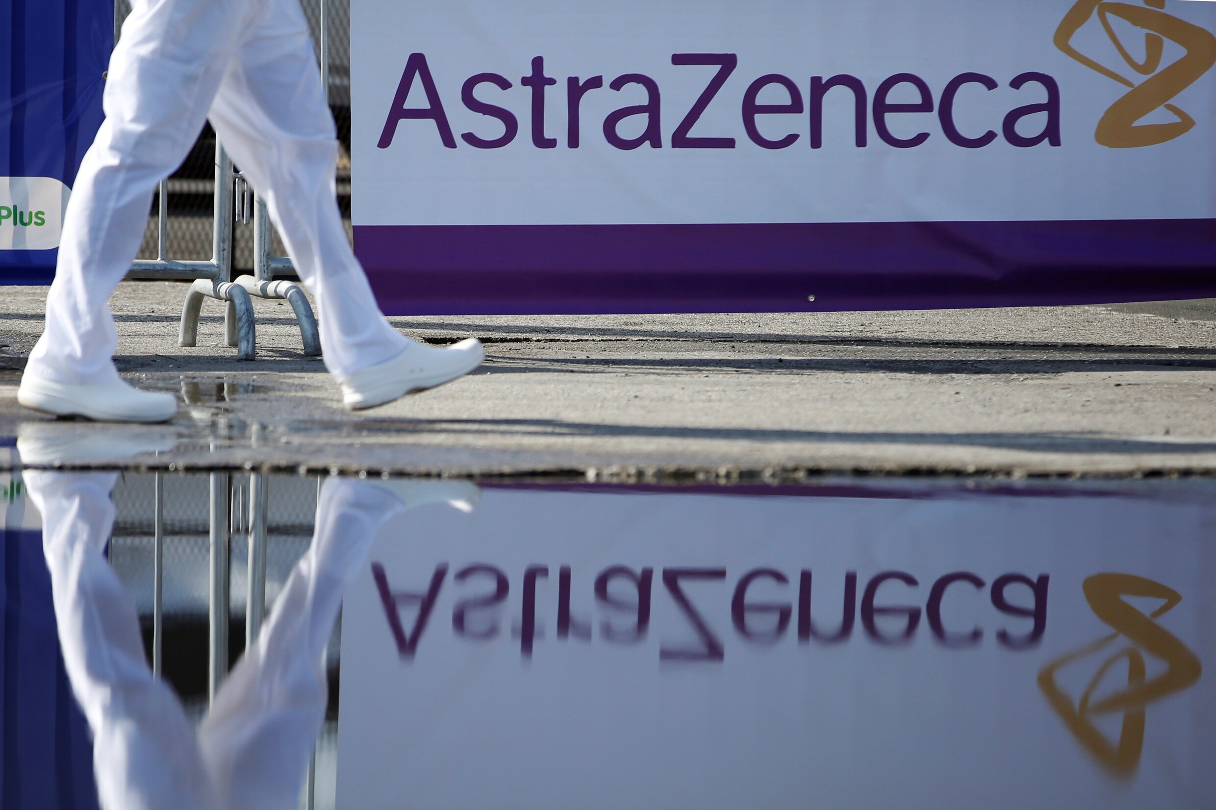 EMA: zeldzame bijwerkingen AstraZeneca-vaccin bij 1 op de 100.000 gevaccineerde mensen