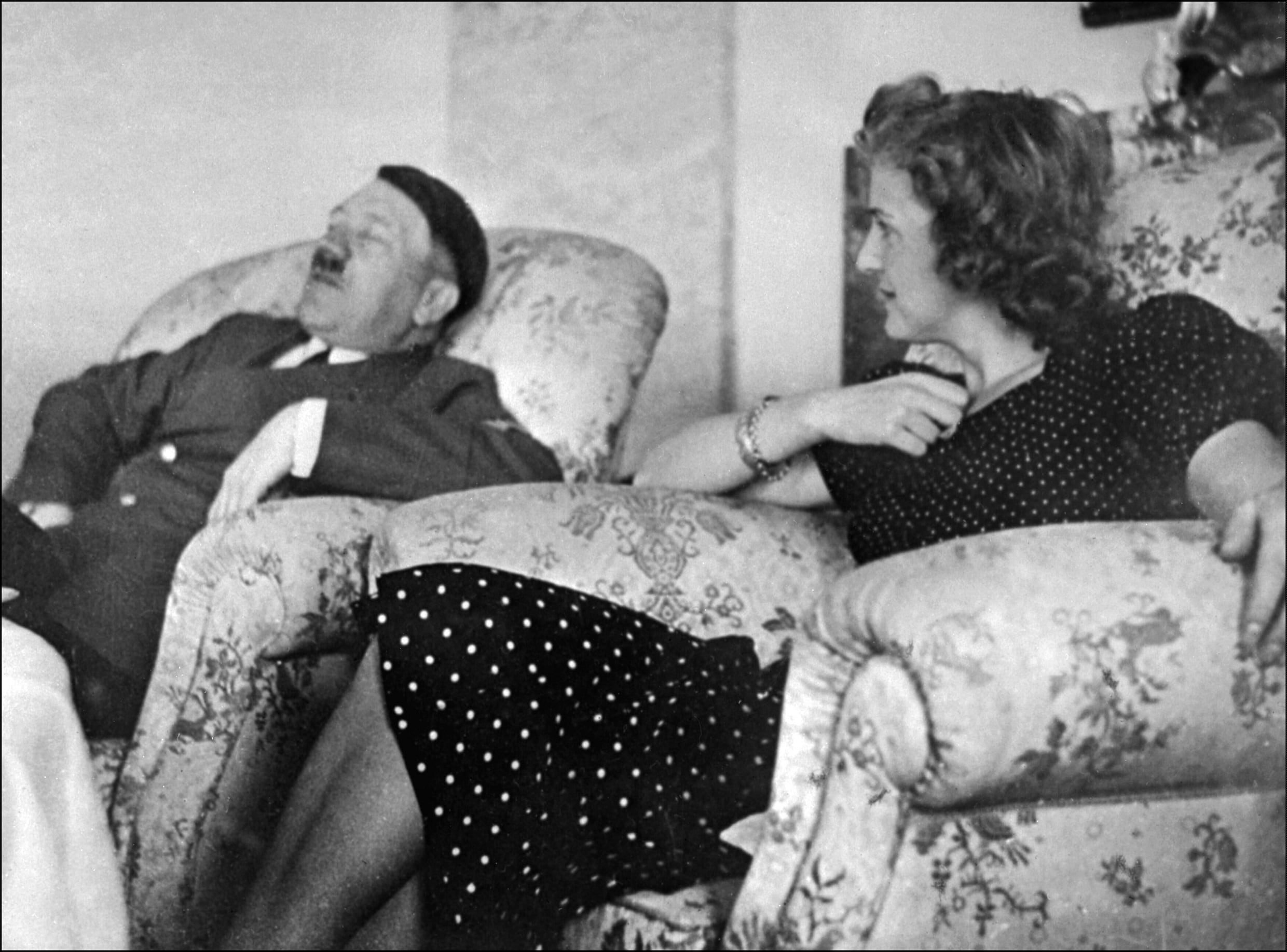 Hitler een eenzaat? Toch niet, zo blijkt | De Morgen