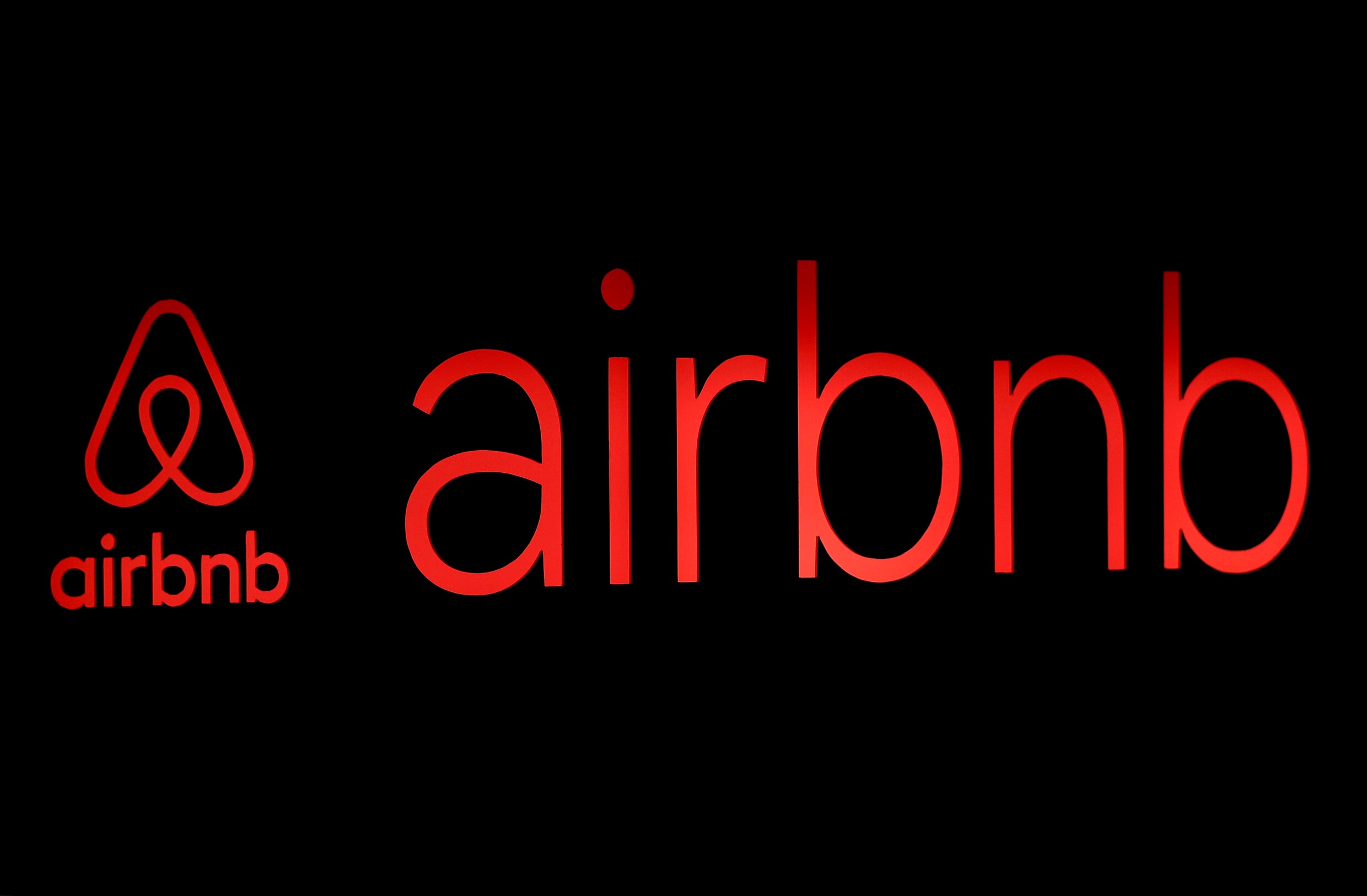 Slachtoffer van verkrachting kreeg 7 miljoen dollar van Airbnb ‘om te zwijgen’