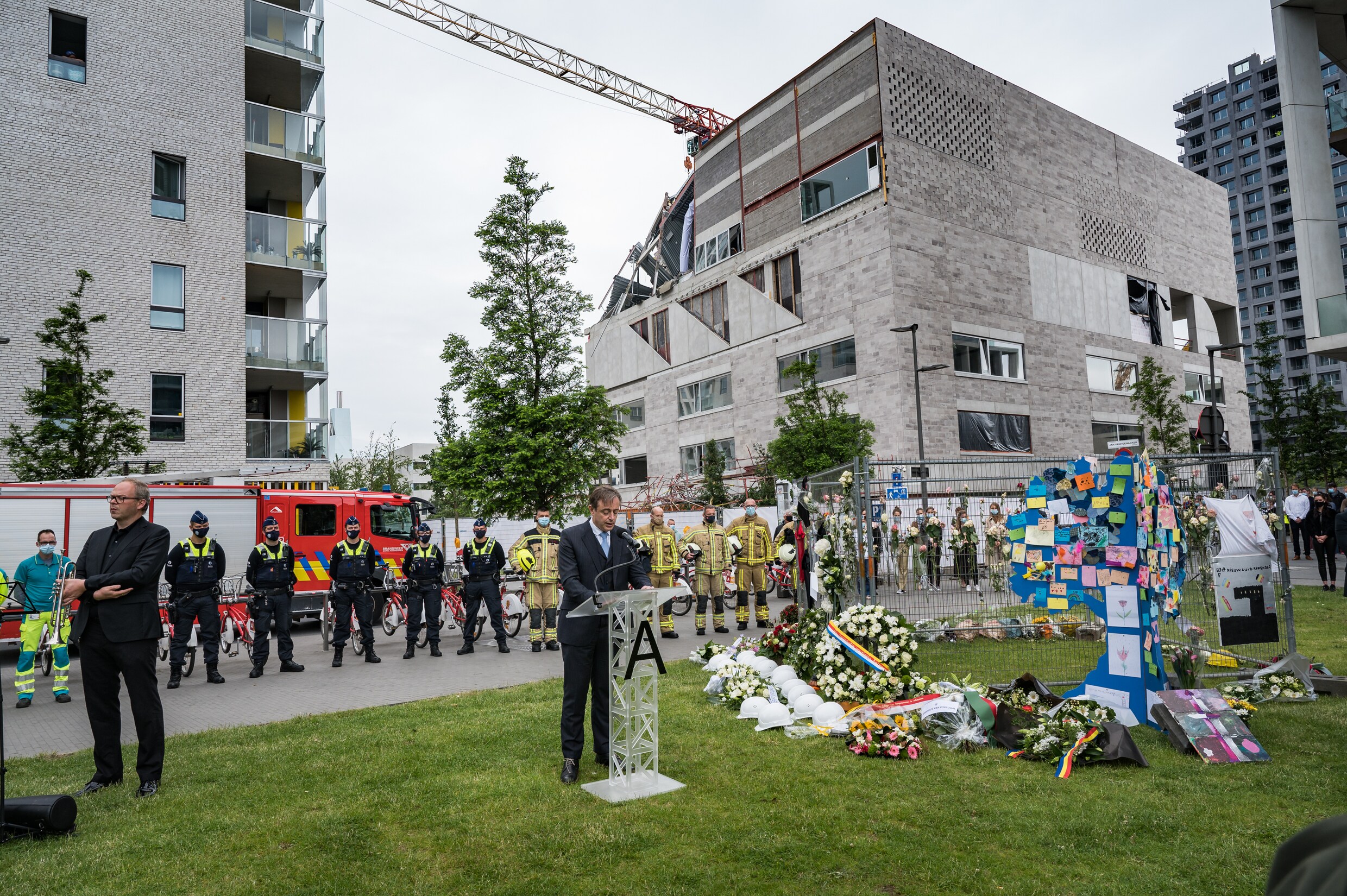 ‘Aannemer al maanden op de hoogte van constructiefouten ingestorte ...