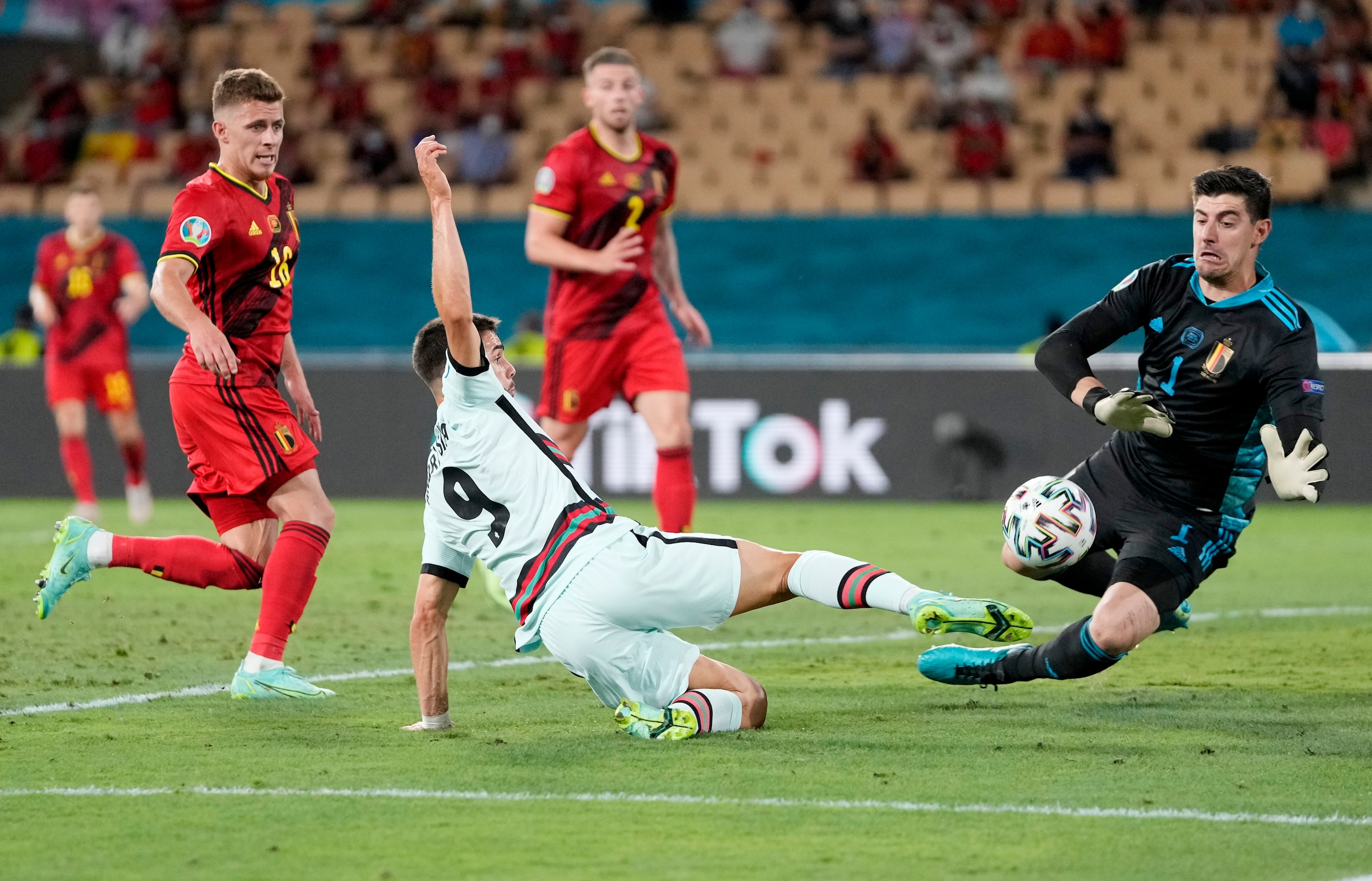 ‘Zonder Courtois hadden de Portugezen drie keer gescoord’: de Man van de Match volgens onze lezers