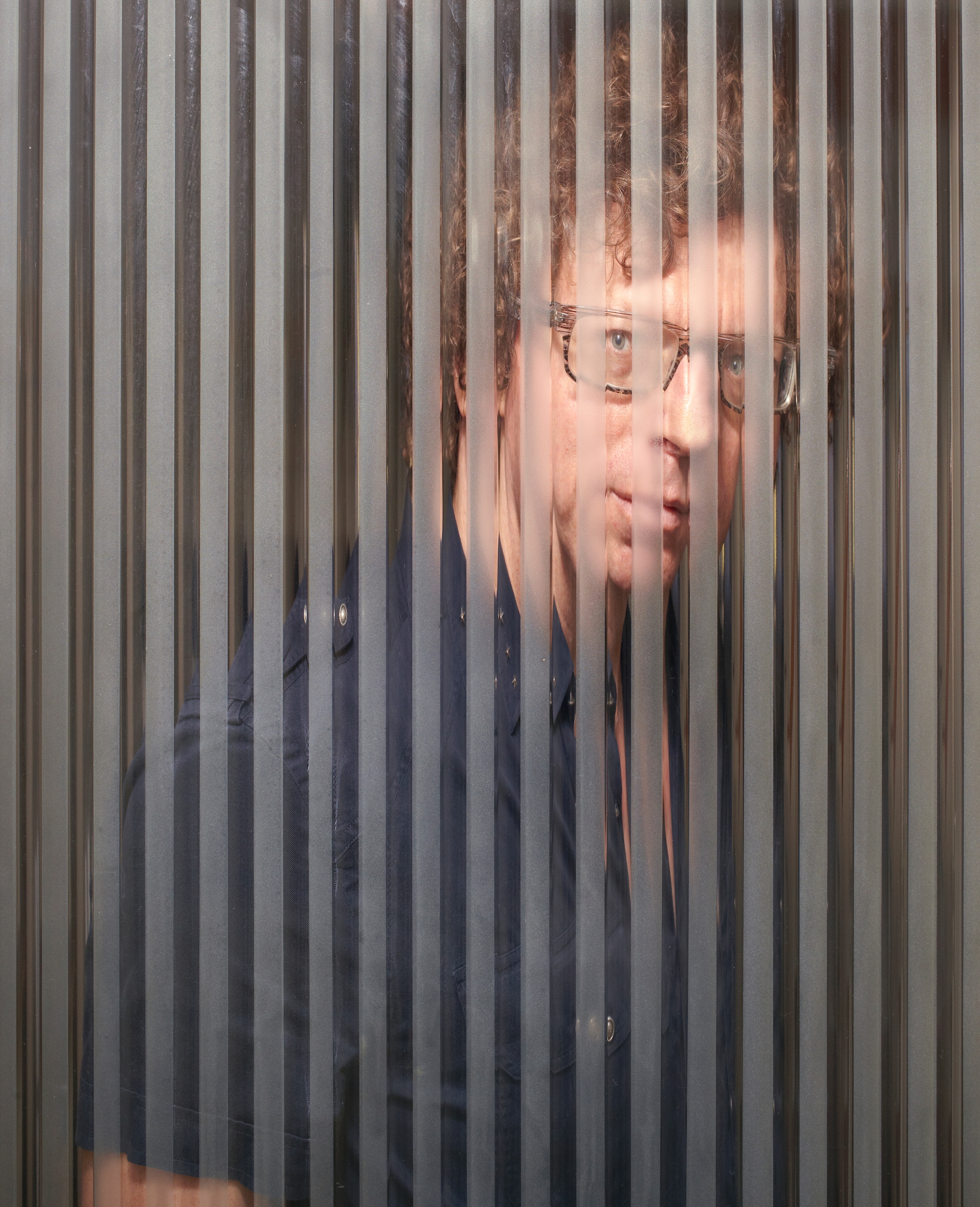 PEDOPORNO Arnon Grunberg: 'Je kunt je verlangens, ook de obscure, maar beter proberen  te aanvaarden' | De Morgen