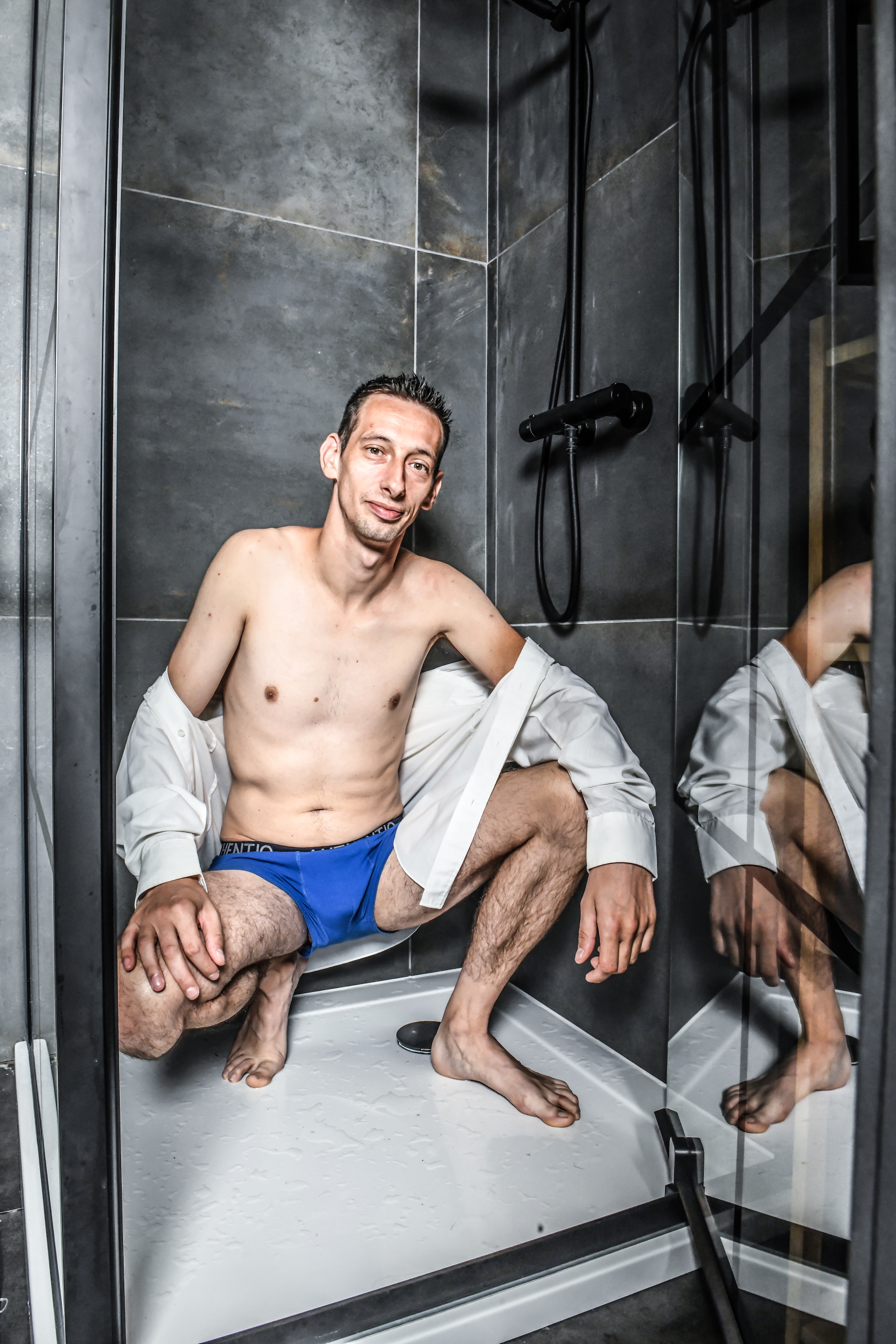 Betaalde lust en begeerte in Vlaanderen: Ik dacht: waarom maak ik een  ander rijk? Ik kan beter mezelf verkopen | De Morgen