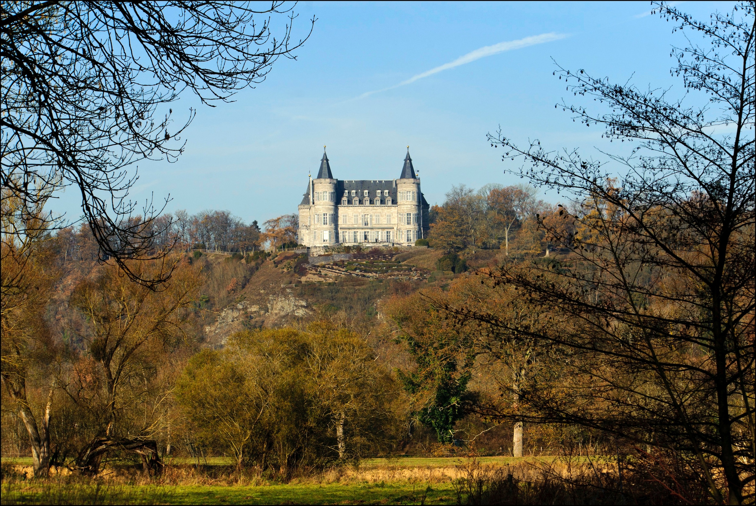 koning-huisvestte-in-ciergnon-al-drie-families-de-morgen