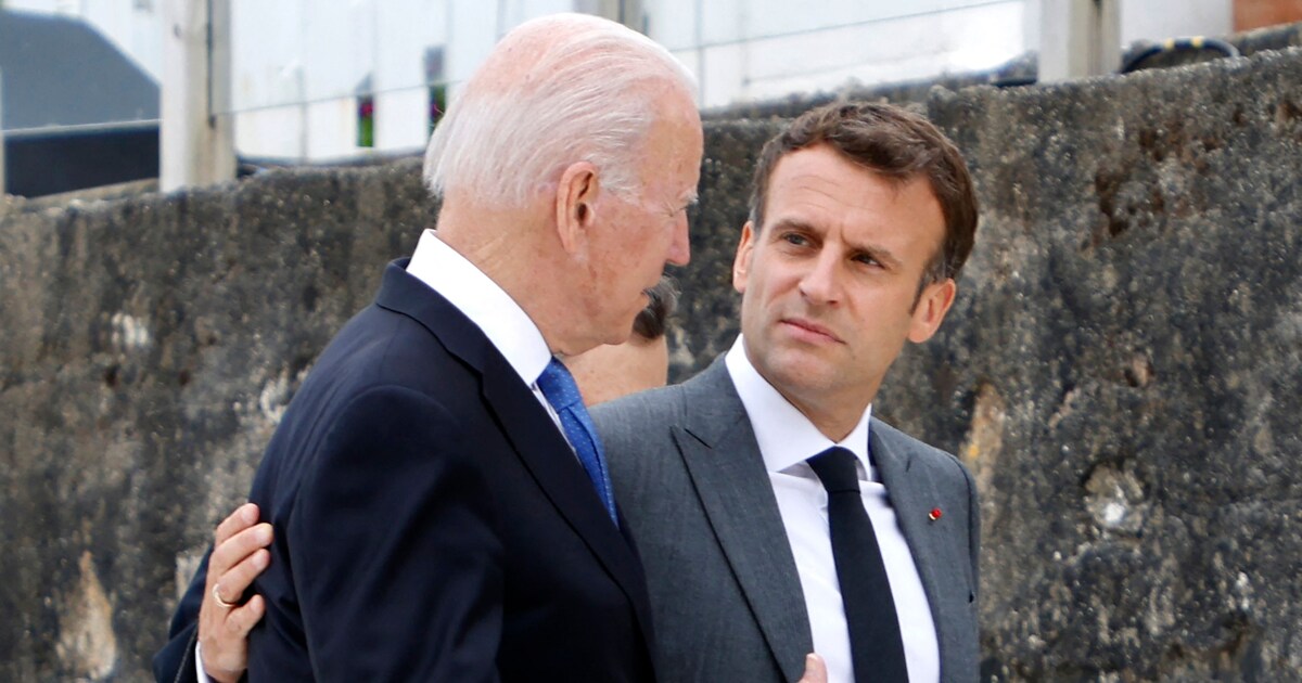 La France et les États-Unis aplanissent les difficultés après l’appel téléphonique entre les présidents Macron et Biden