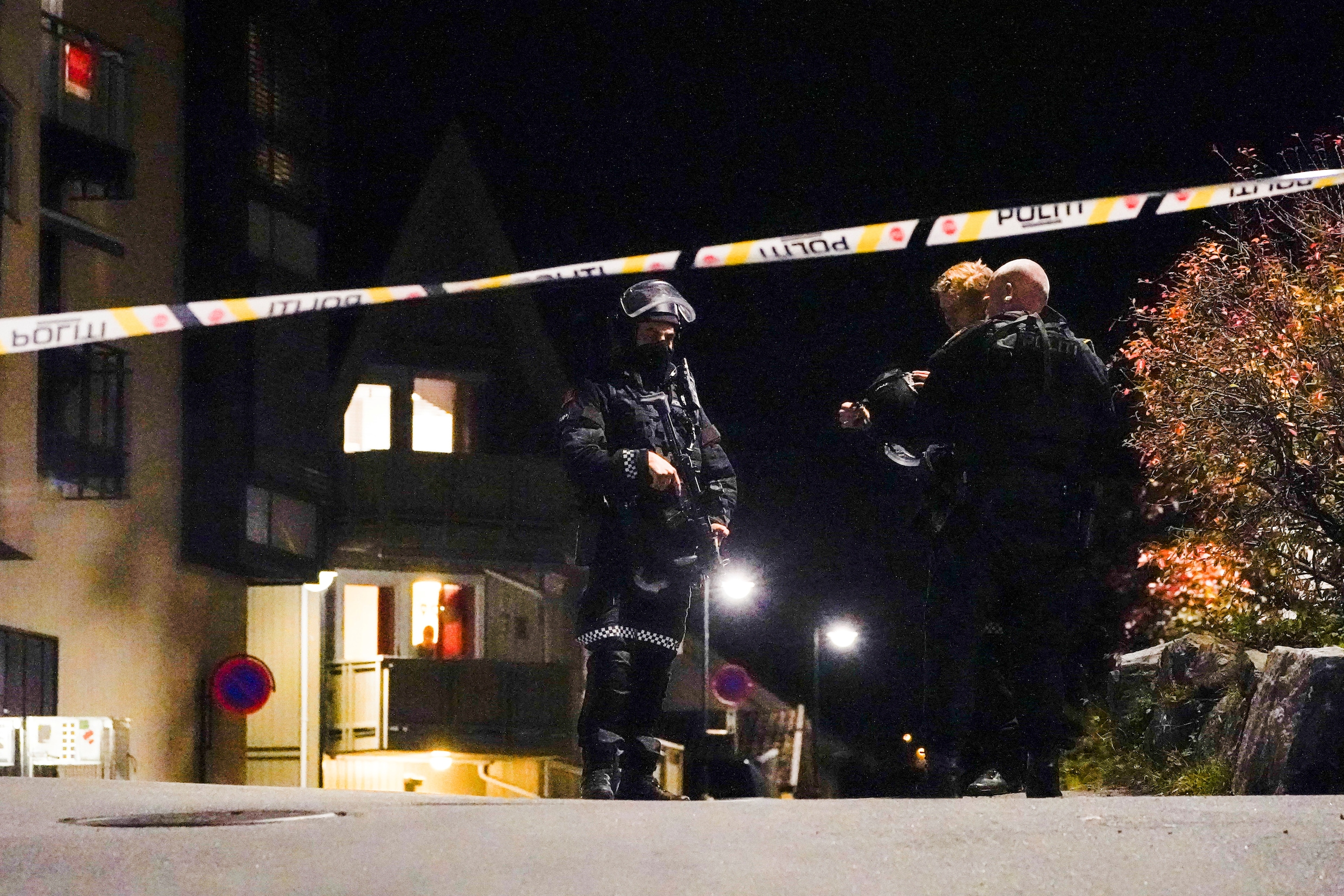 Verdachte van pijl-en-boogaanval in Noorwegen was bekeerd tot islam, politie vermoedt terroristisch motief