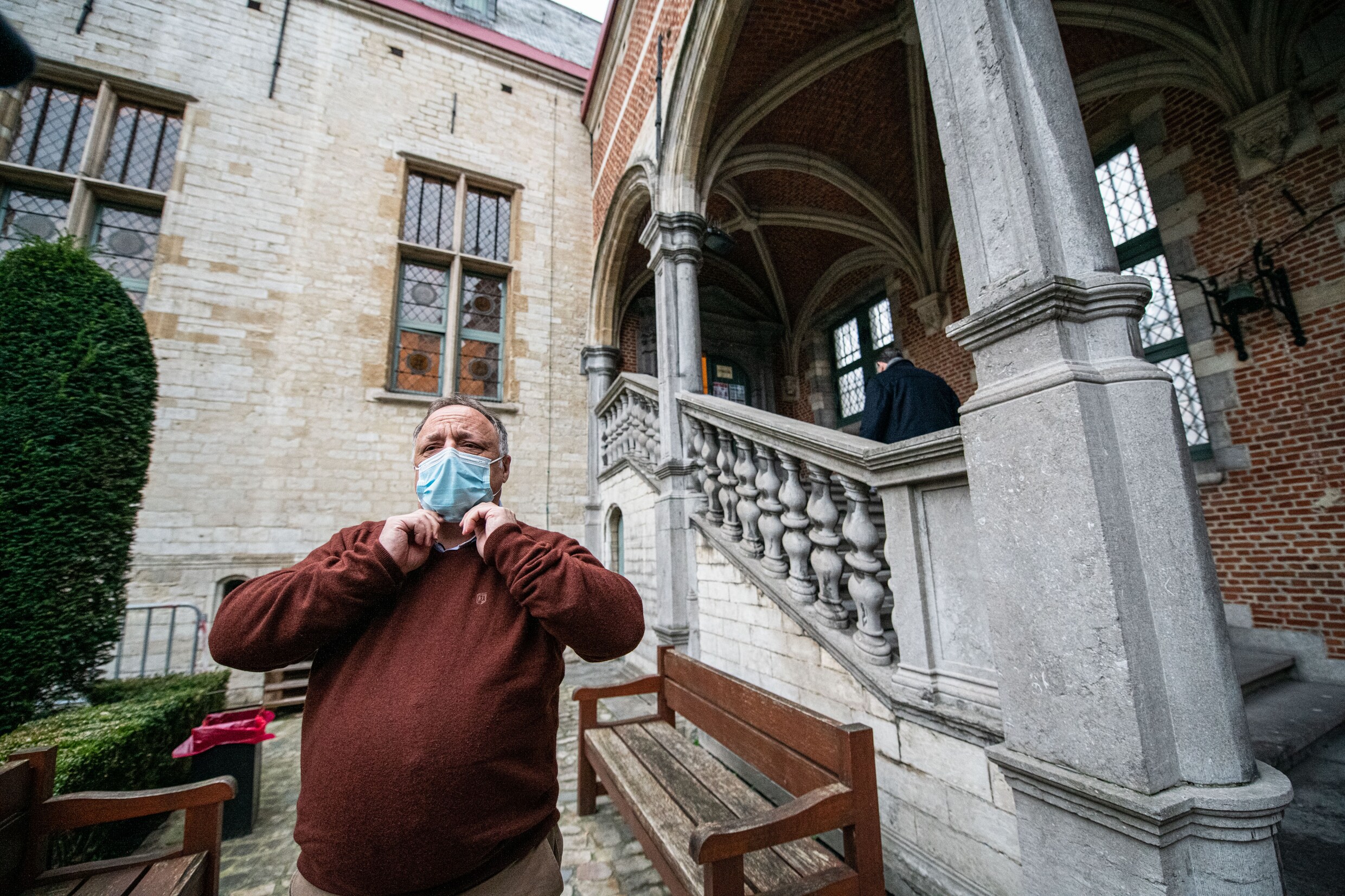 Viroloog Marc Van Ranst krijgt gastrol in 'De Buurtpolitie’ | De Morgen