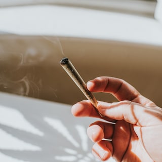 Van Marlboro naar marihuana: tabaksindustrie richt