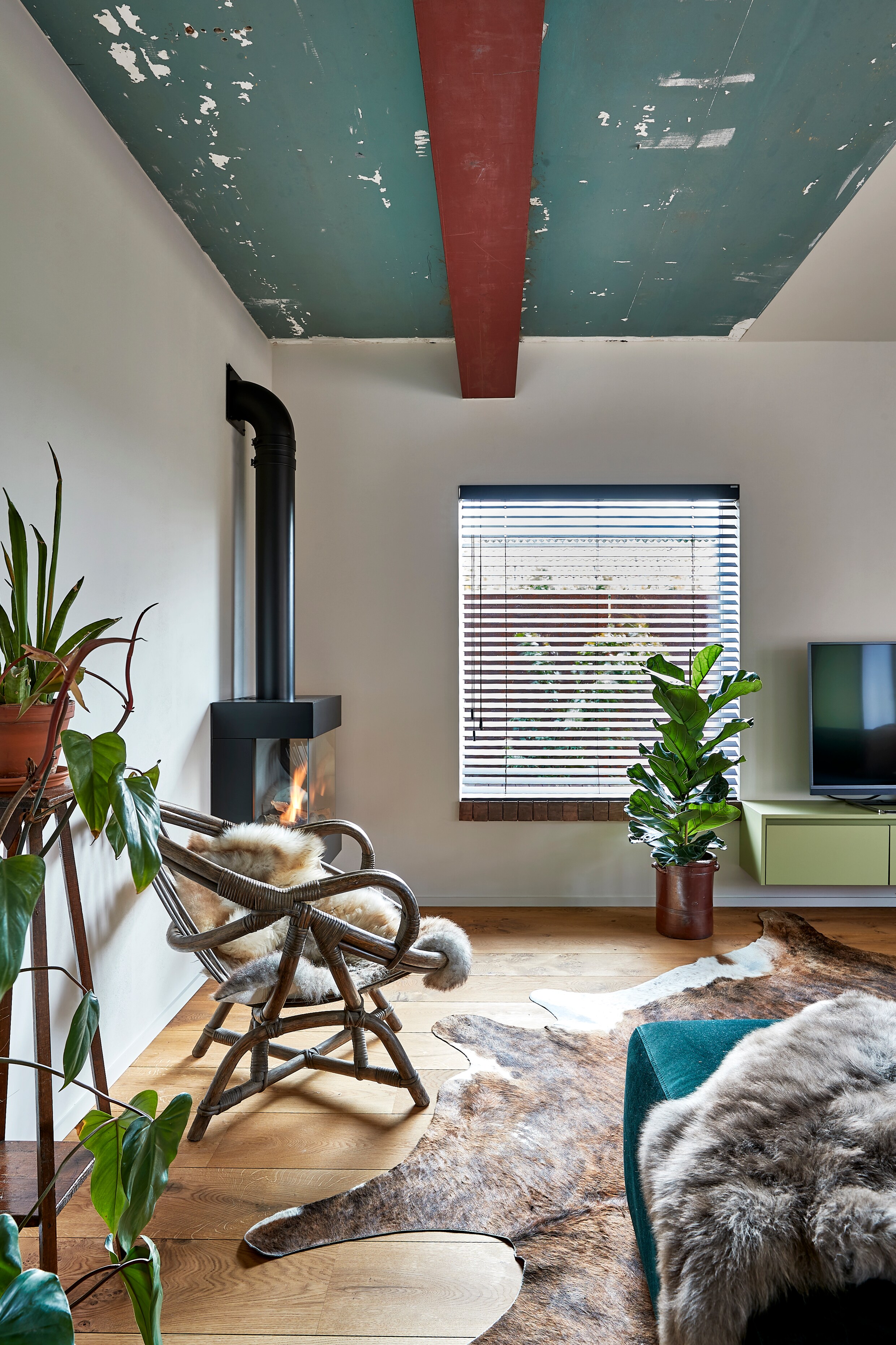 Van ‘te gewoontjes’ tot een unieke woning met ‘ruïne’: dit ...