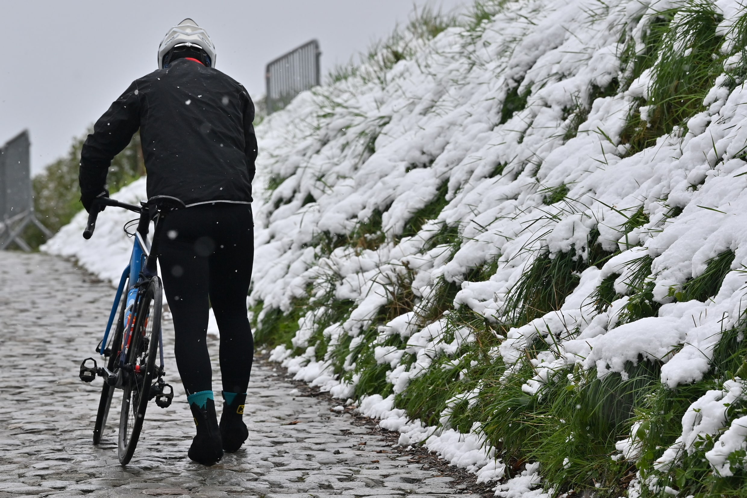 Het weer morgen een deken van sneeuw over delen van vlaanderen de morgen