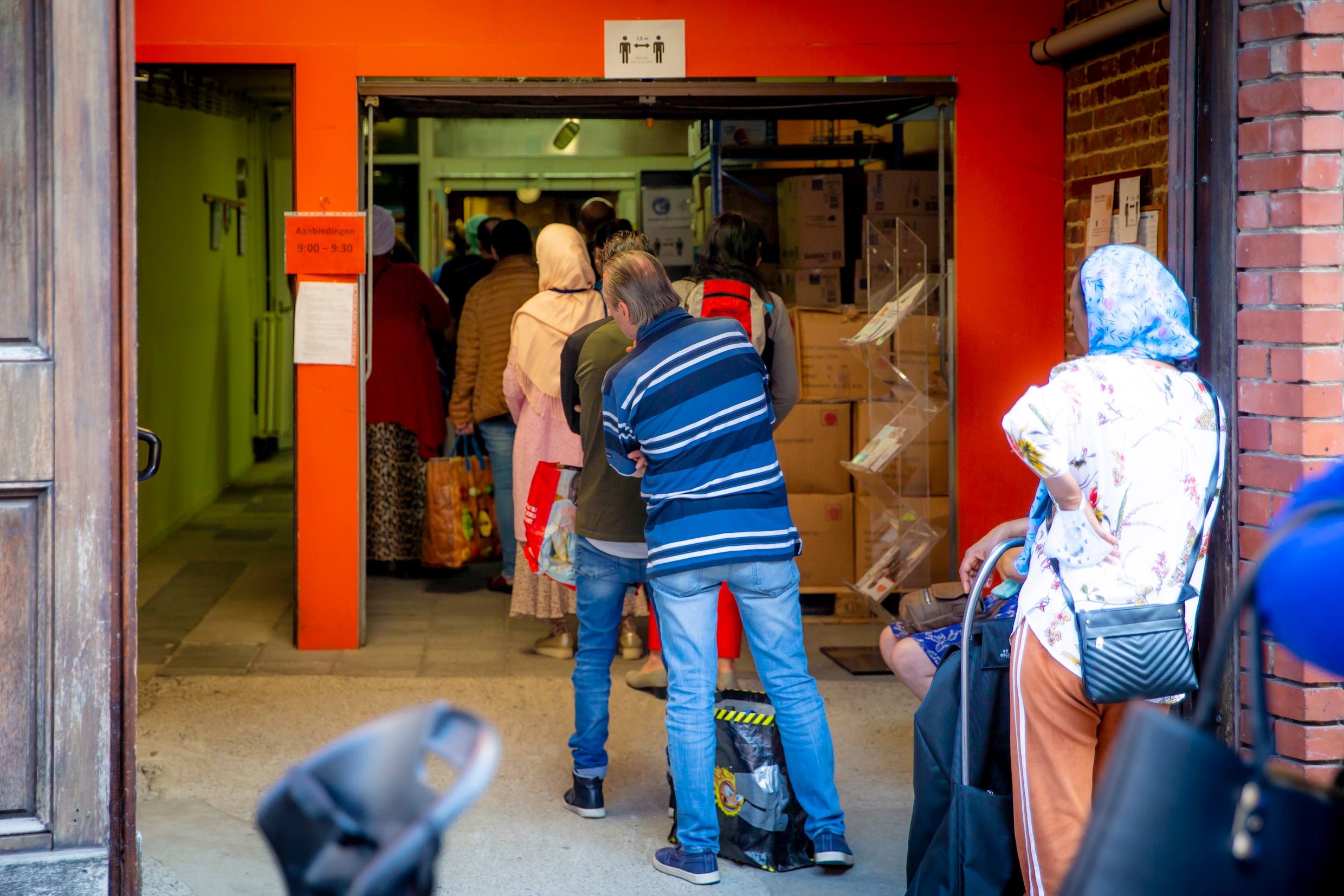Onderzoek: basisinkomen kan de armoede vergroten | De Morgen