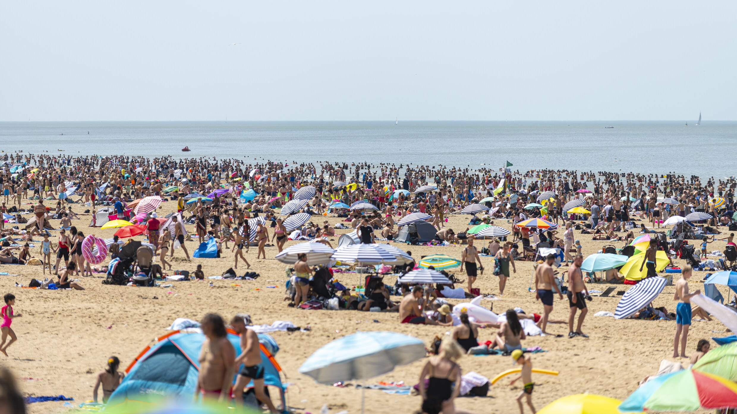 Kwik bereikt 31,9 graden in Ukkel: op één na warmste dag van het jaar ...