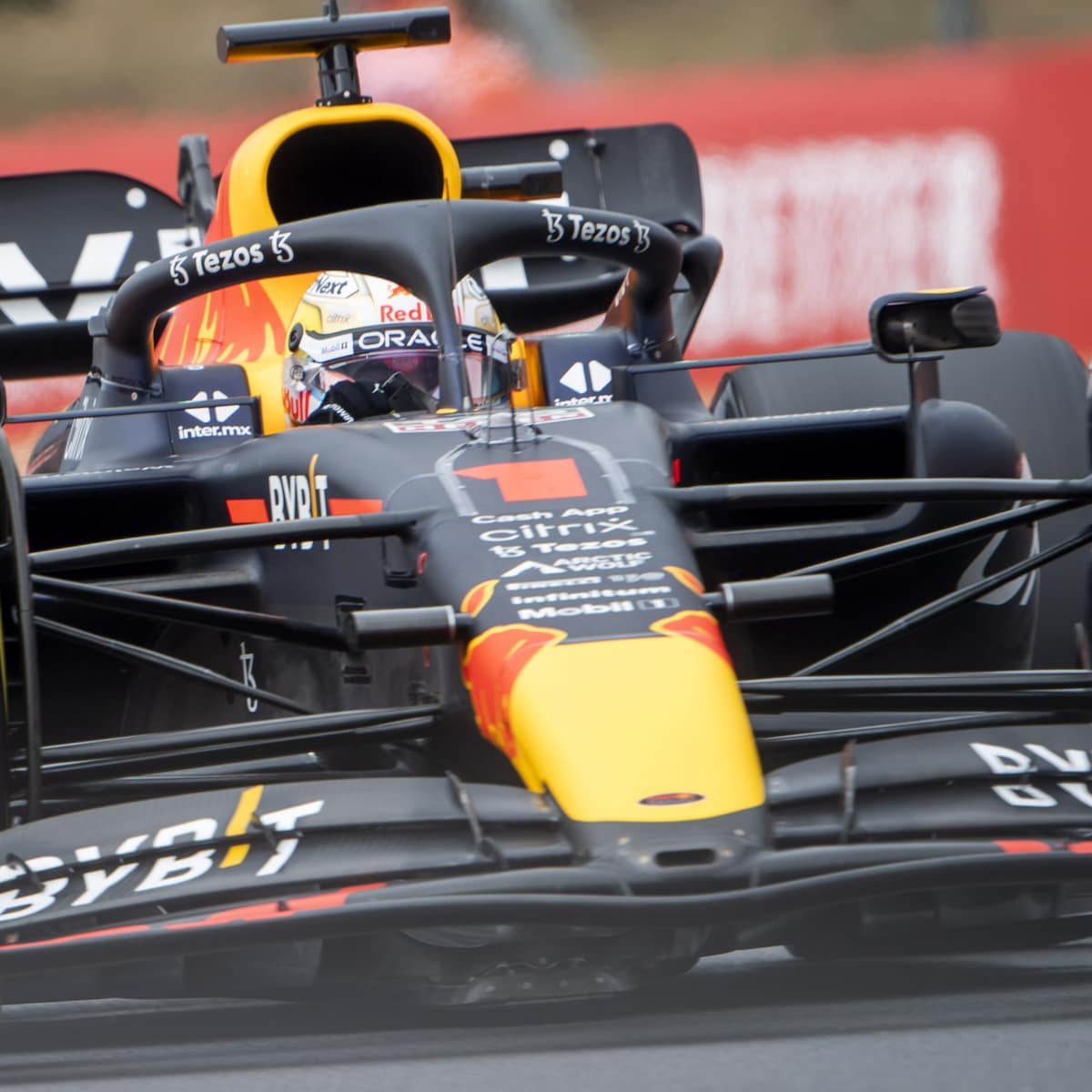 Cryptobedrijven infiltreren in sport: vloek of zegen? | De Morgen