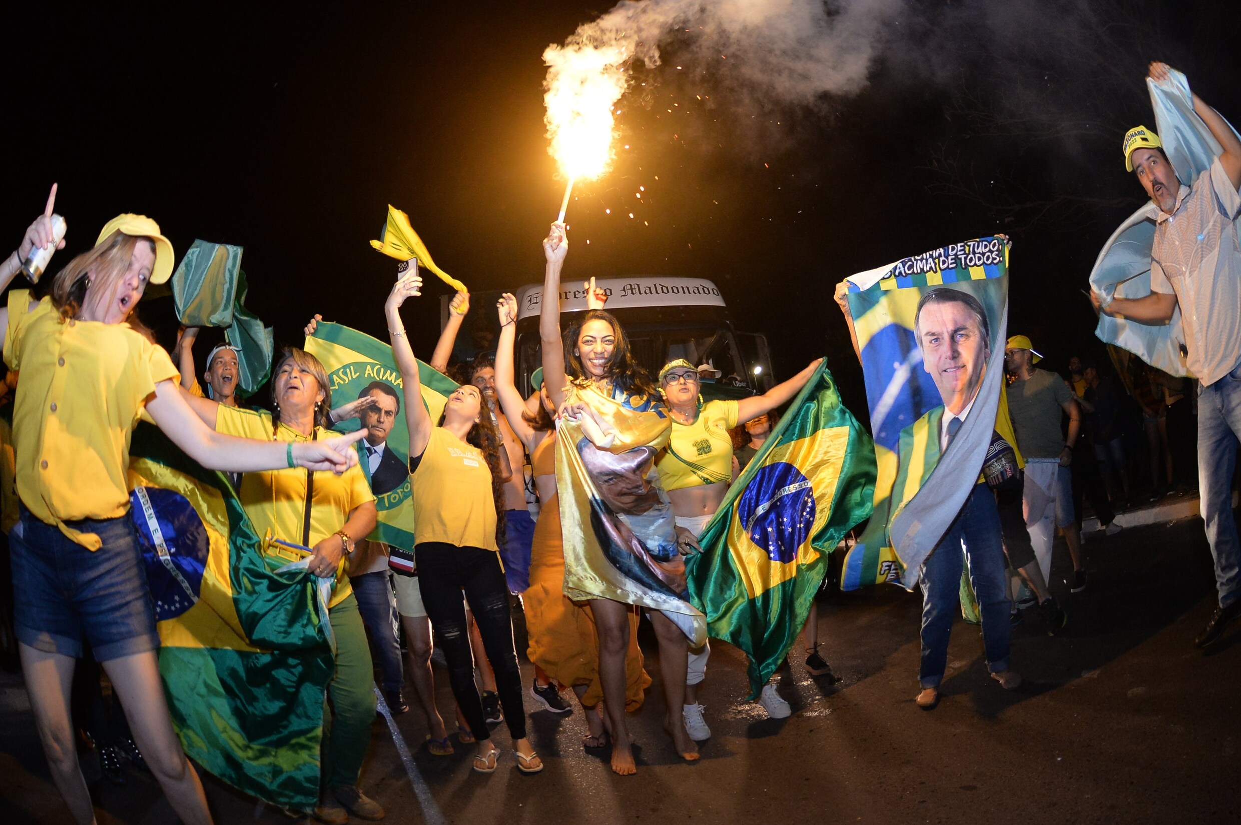 ‘Bolsonaro hoeft op dit moment geen ‘fraude’ te roepen, hij heeft veel om tevreden over te zijn’: onze journalist in Brazilië