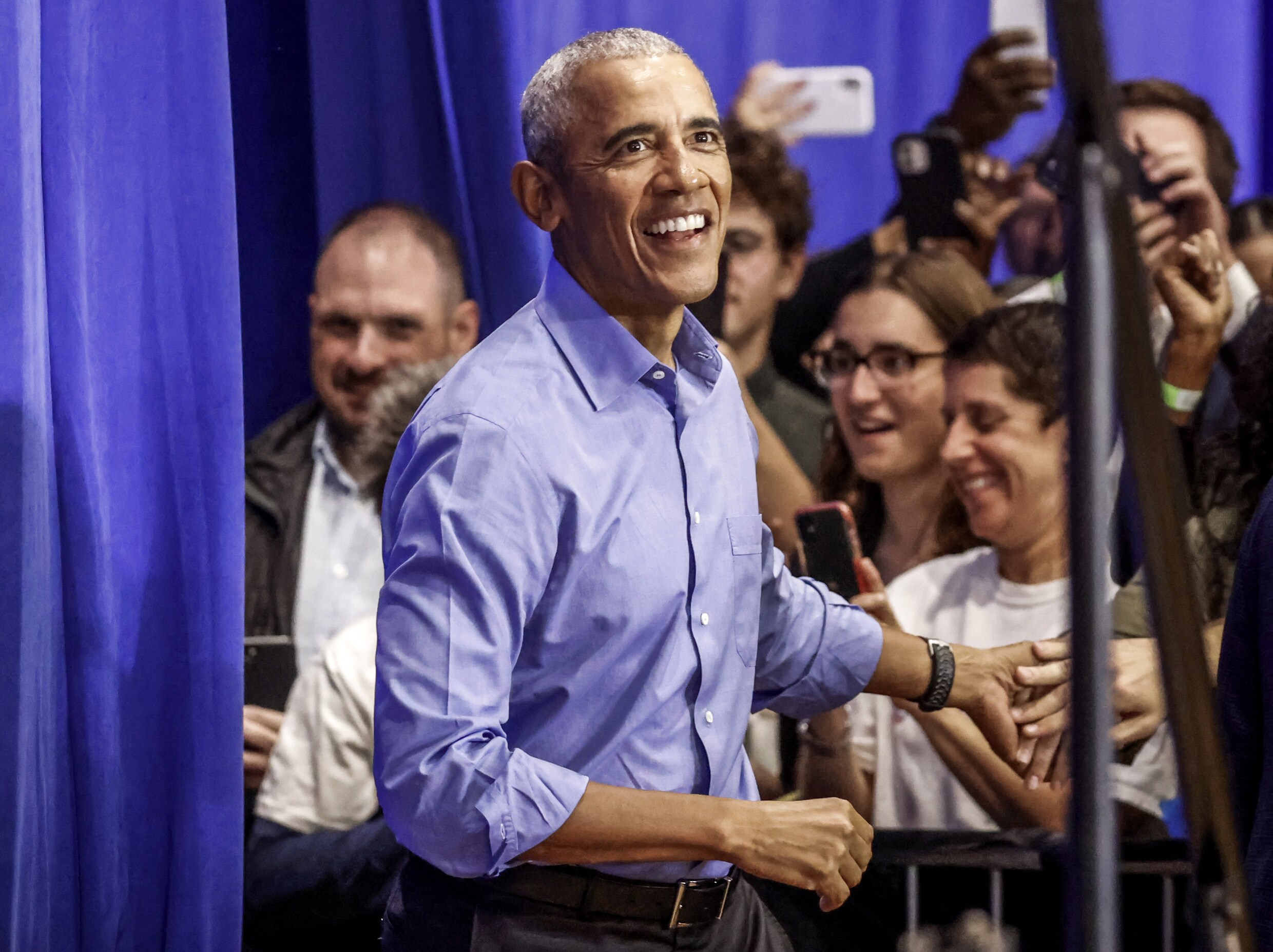 Democraten zetten Obama nu wél in als ‘verkiezingswapen’ | De Morgen