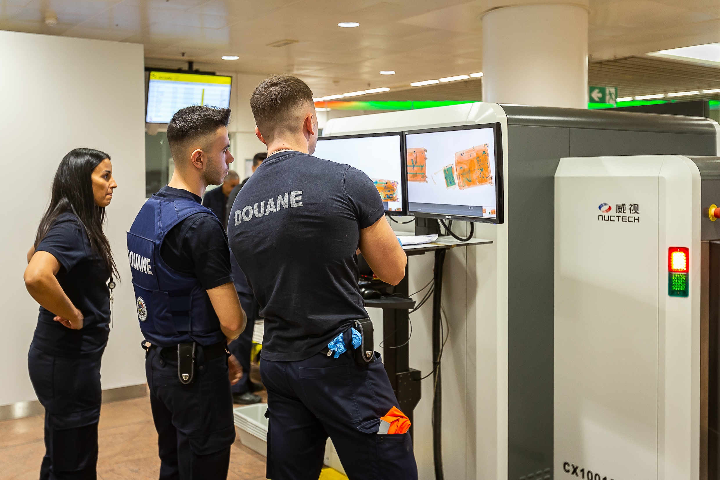 Chinese scanners die douane gebruikt vormen een veiligheidsrisico | De ...