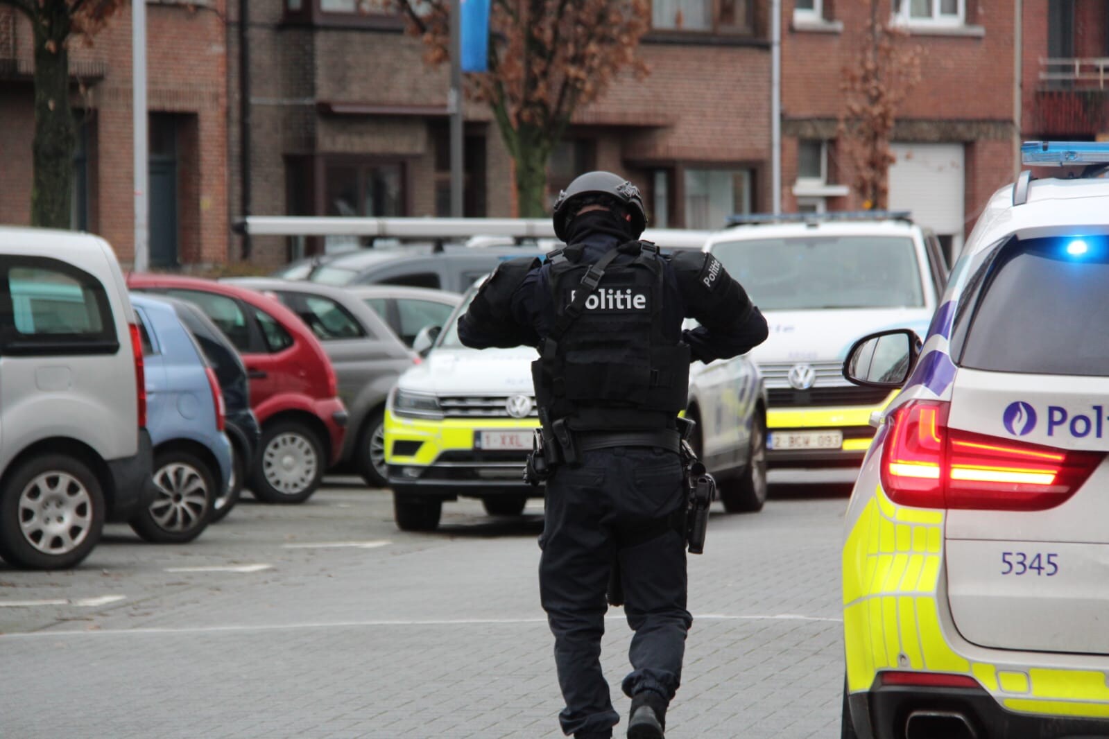 School Met 1.500 Leerlingen Ontruimd In Merksem Na Bommelding | De Morgen