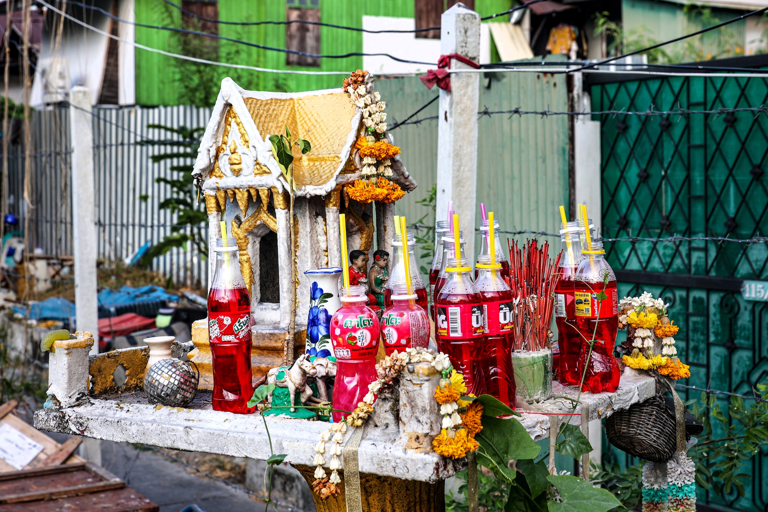 Waarom de inwoners van Bangkok doodsbang zijn voor kwade geesten (en ...