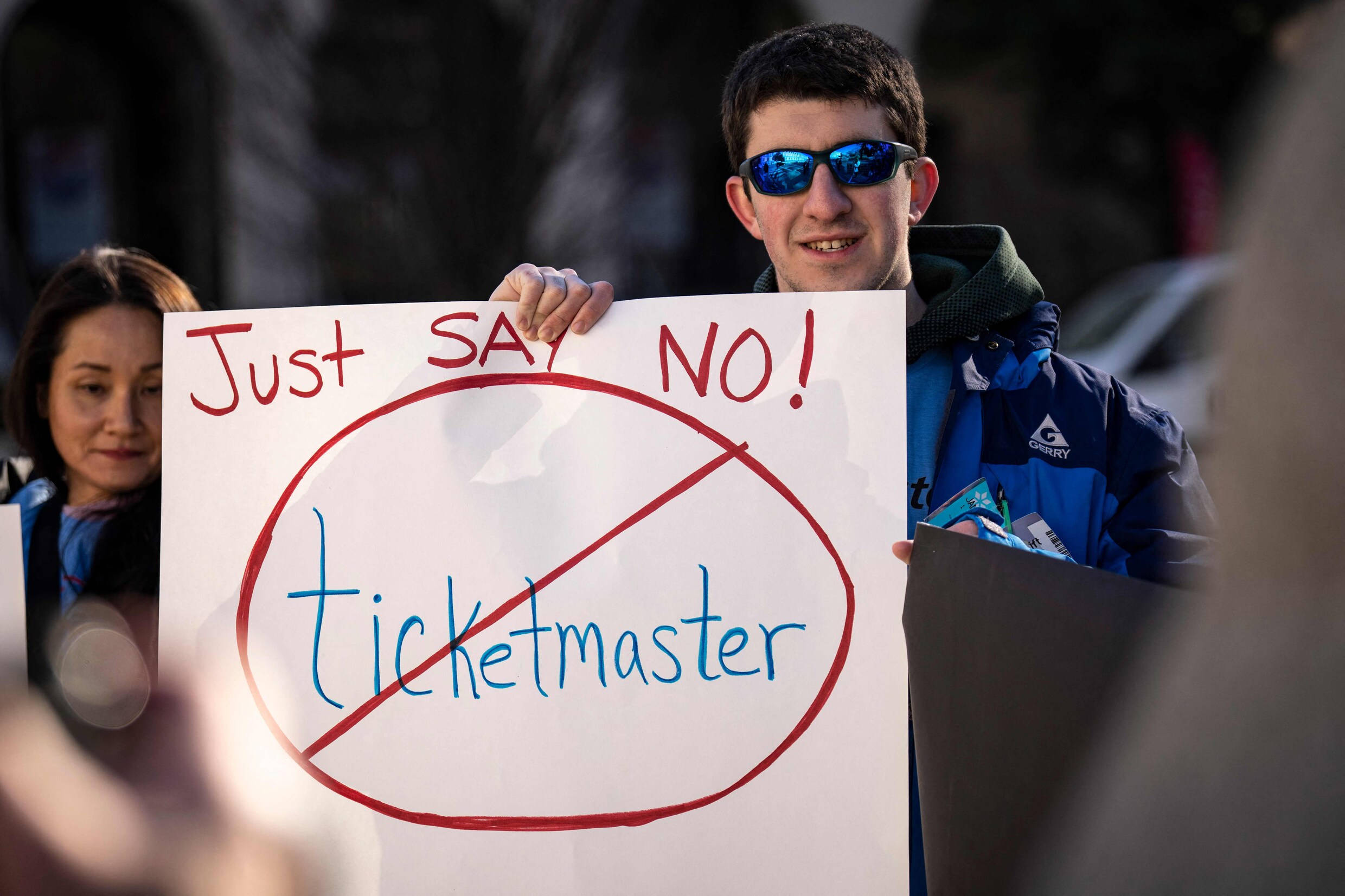 Ticketmaster onder vuur: miljarden verdiend met kunstmatig hoge ...