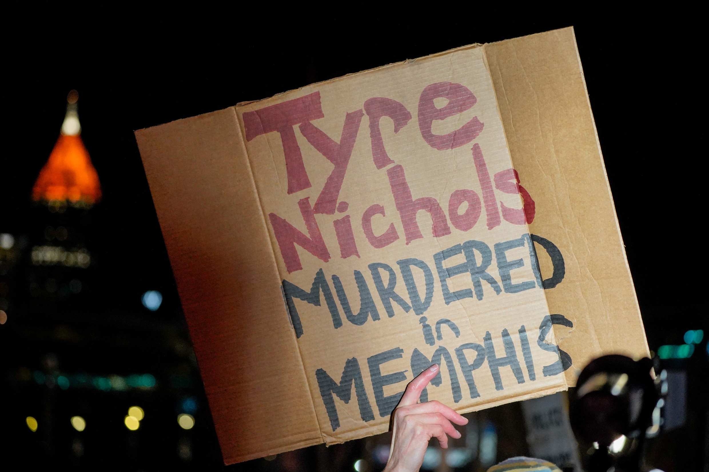 ‘Het ging niet om snel schieten: hij is drie minuten lang afgerost’: Björn Soenens over de dood van Tyre Nichols in de VS