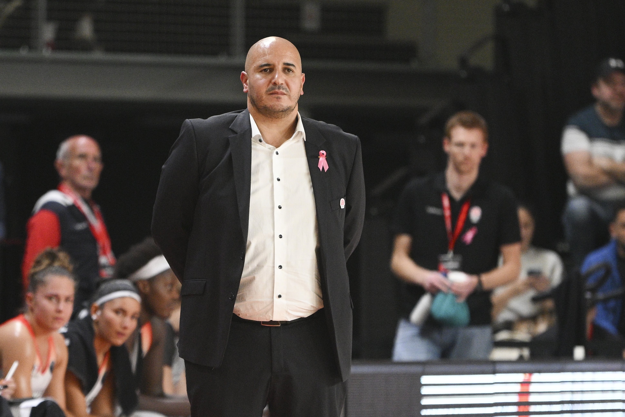 Belgian Cats-coach Rachid Méziane Tekent Bij Tot 2024 | De Morgen