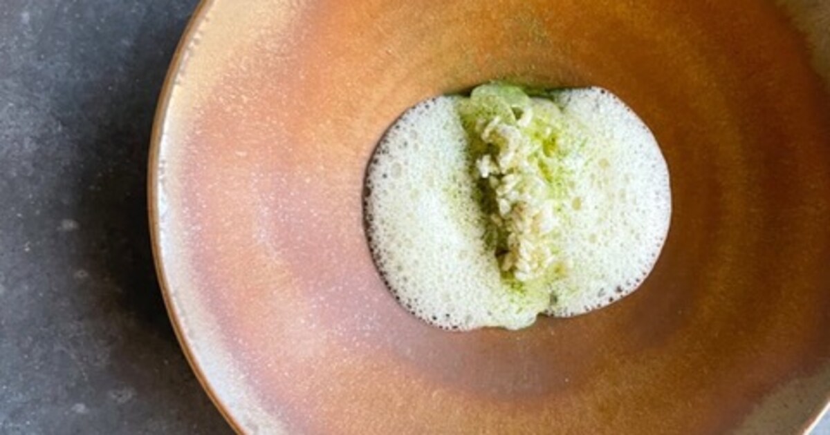 Aan tafel bij Rozewied in Kortgene: net open en nu al een uitstap naar Nederland waard