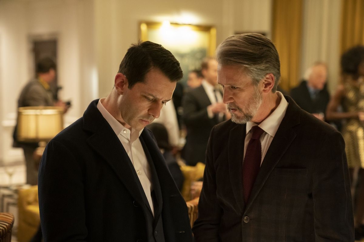 De acteurs van ‘Succession’: ‘Op de Emmy's zei Spielberg me dat hij ...