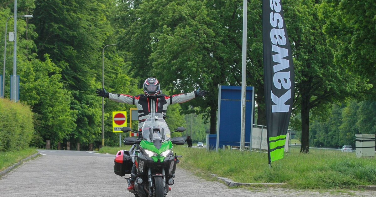 Belgische Motorrijder Thierry Sarasyn Verbreekt Wereldrecord En ...