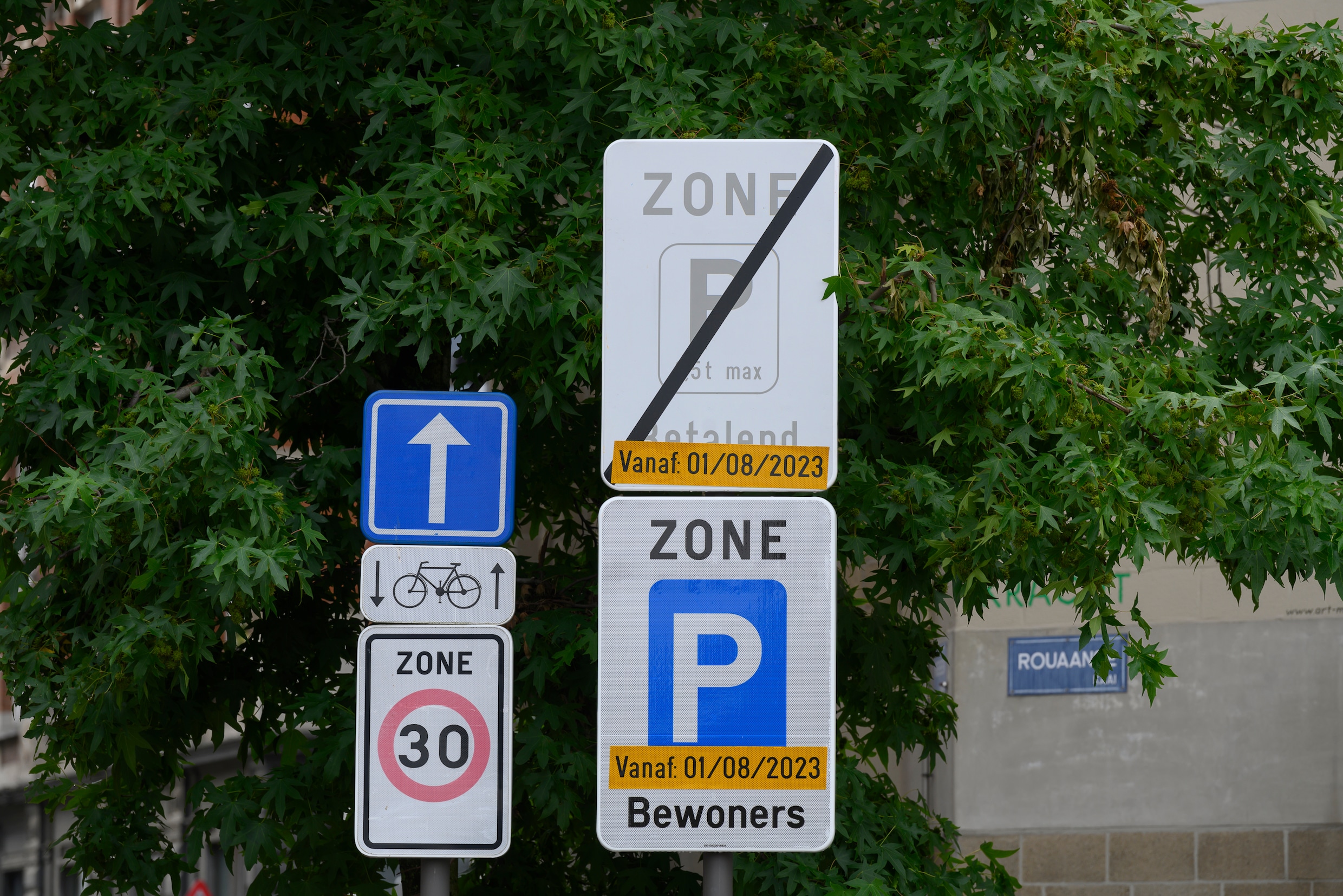 Nieuw parkeerbeleid in Antwerpse binnenstad: wat verandert er en waar mogen auto’s nog staan?