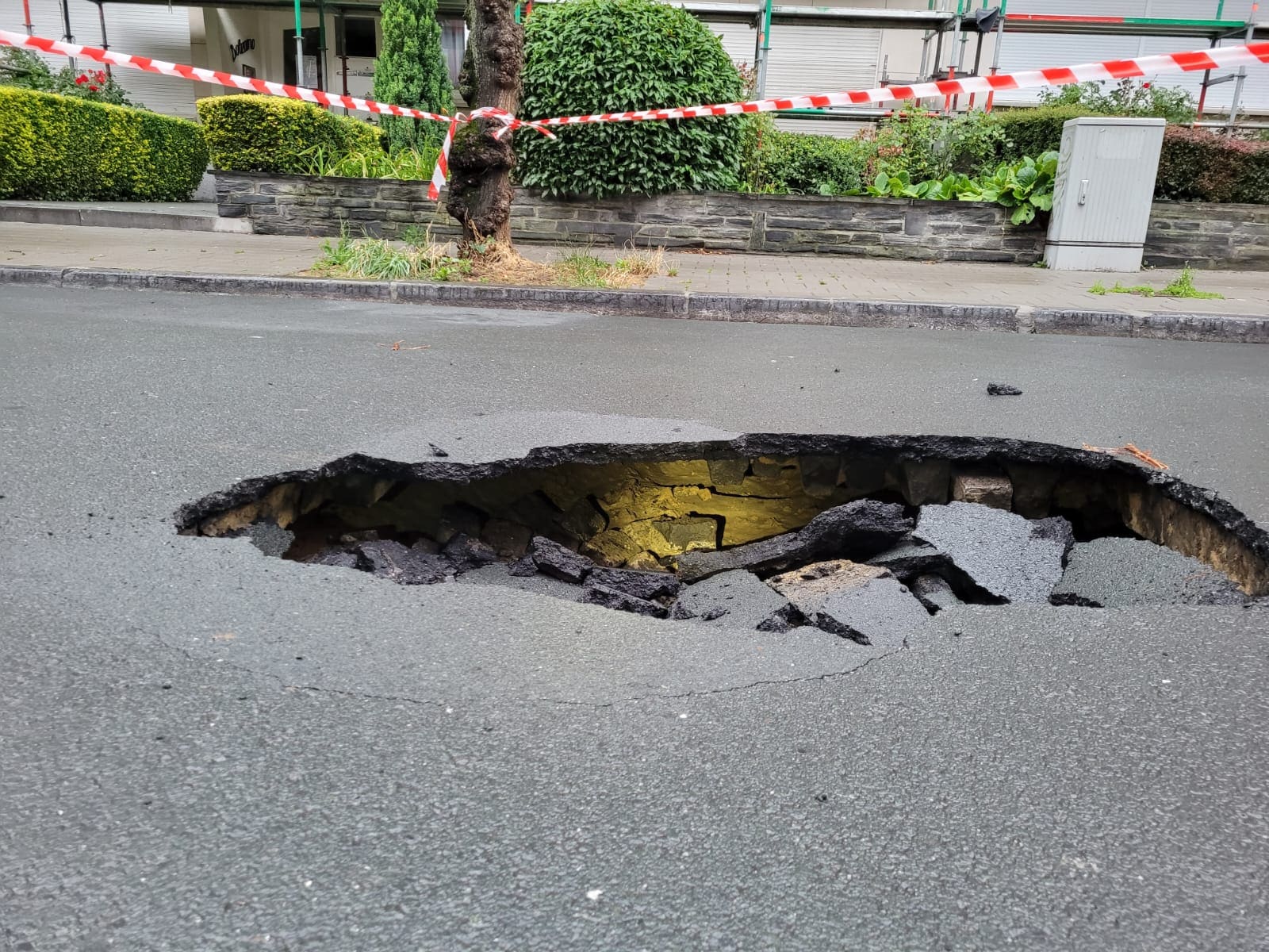 Waarom Brussel door de grond zakt: ‘Zes zinkgaten, nu al. En daar gaat ...