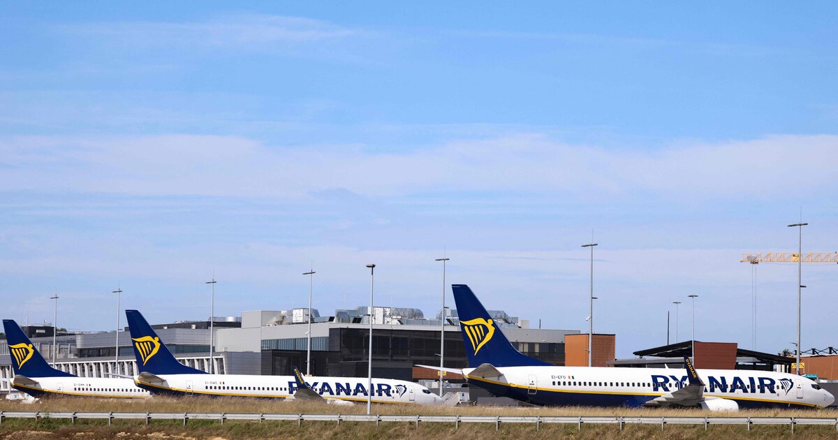 Ryanair moet nog meer dan 5 miljoen euro sociale bijdragen betalen ‘73 dossiers geopend’ De